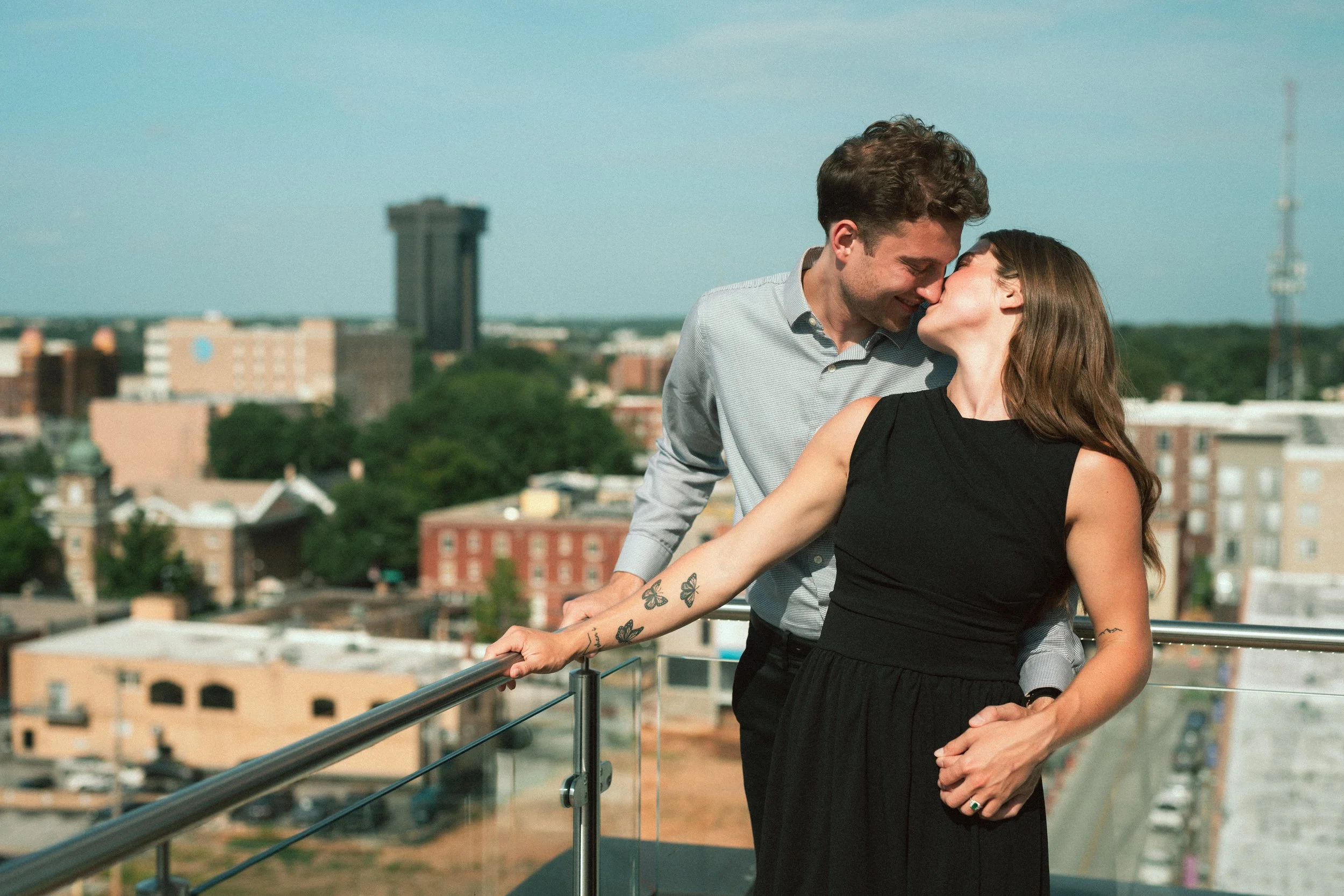BAYLEE_JOHN_DOWNTOWN_SPRINGFIELD_ENGAGEMENT (6).jpg