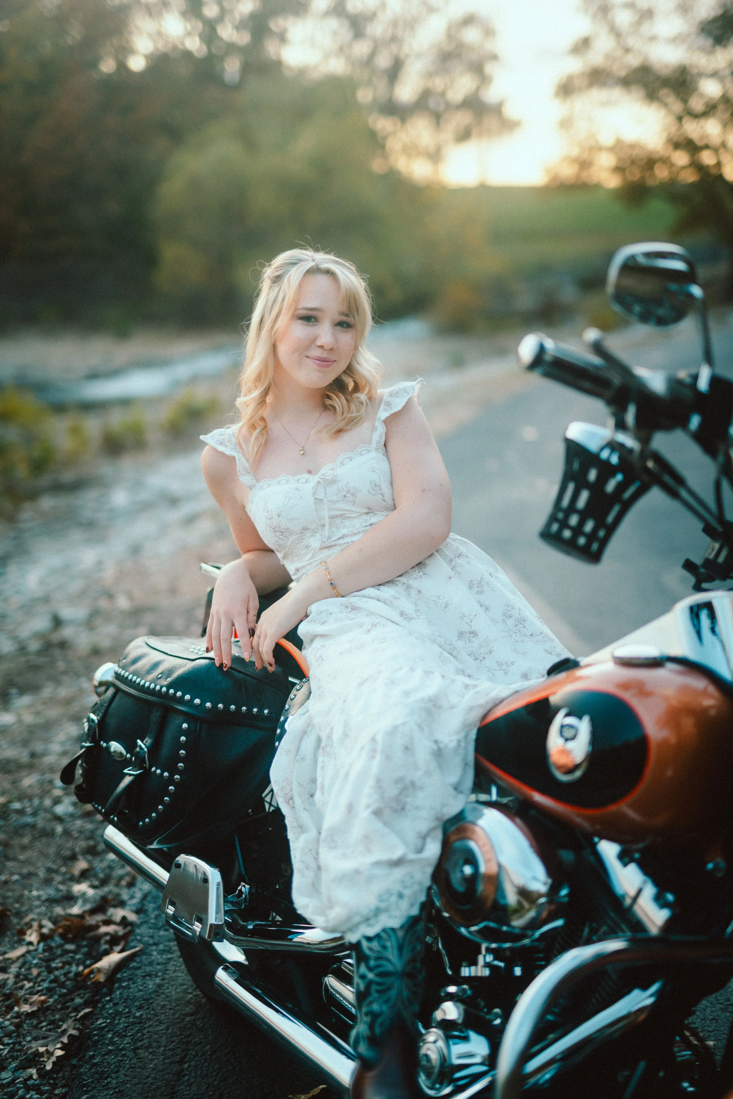 MCKENNA_SENIOR_PHOTOS_FELLOWS_LAKE (77).jpg