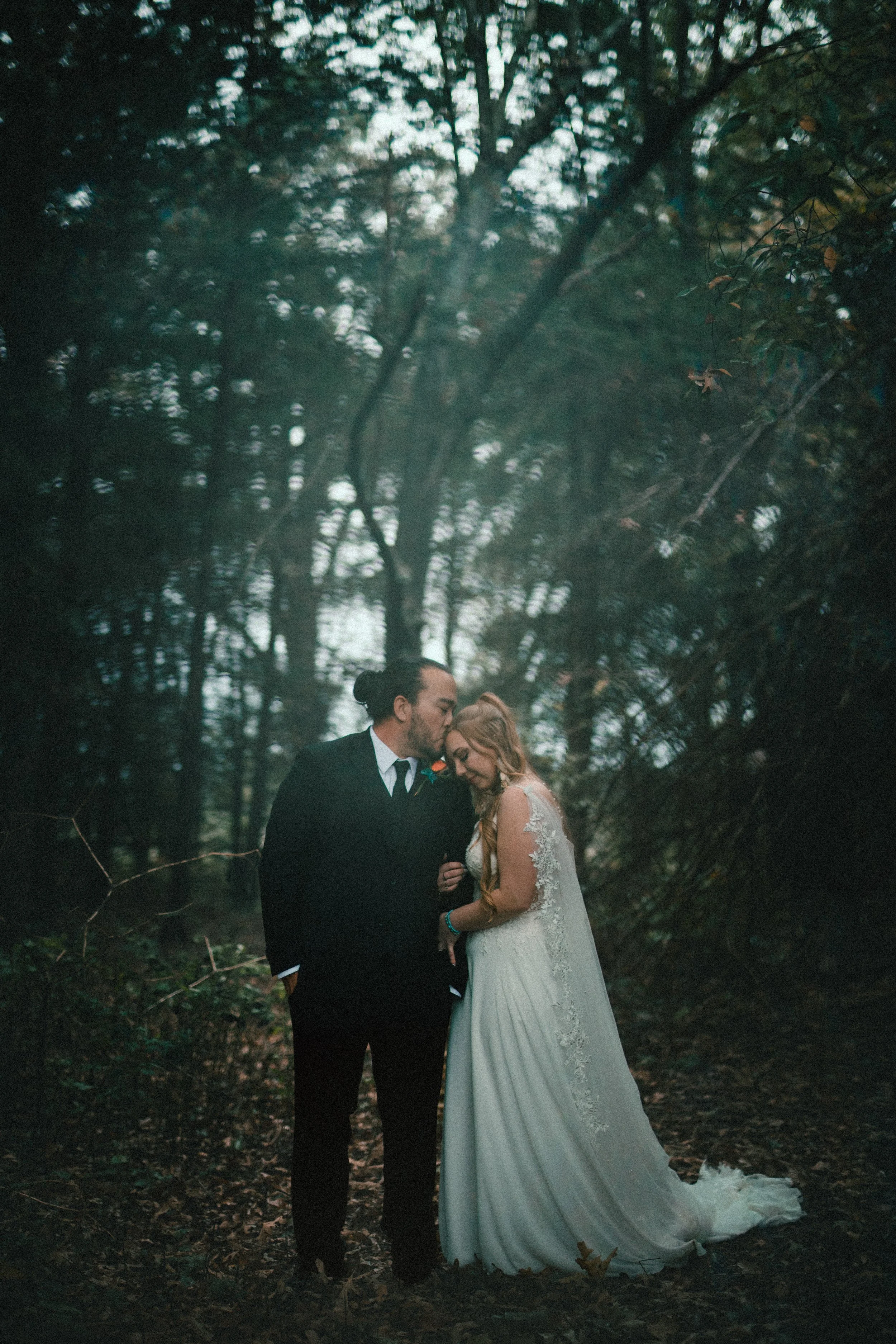 KATI_CHRIS_BRIDE_GROOM_PORTRAITS (55).jpg