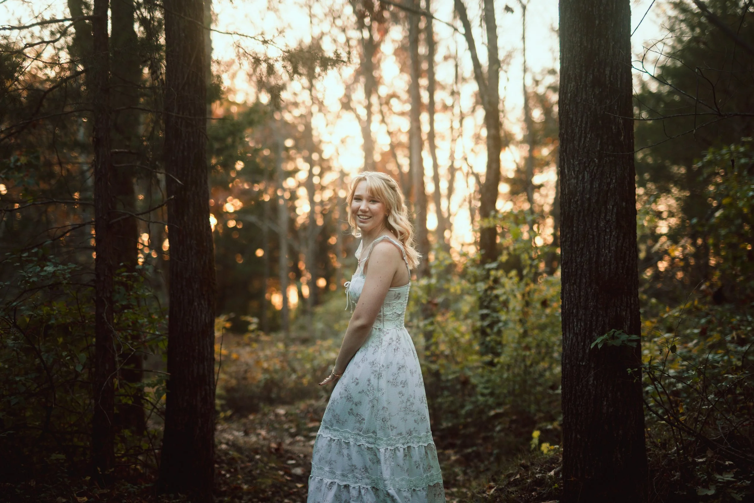 MCKENNA_SENIOR_PHOTOS_FELLOWS_LAKE (40).jpg