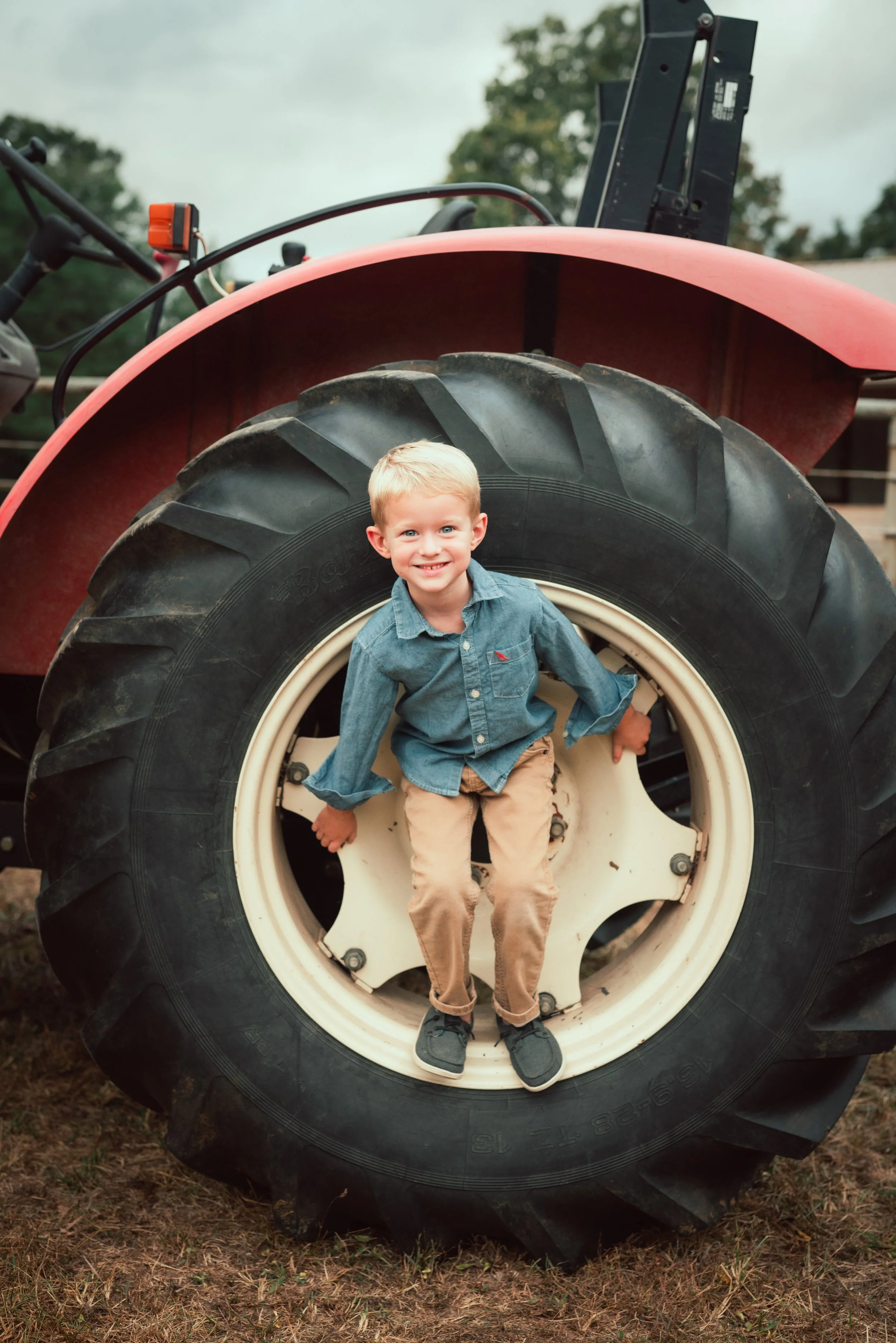 GEYER_FAMILY_FARM_PHOTO_SESSION (22).jpg