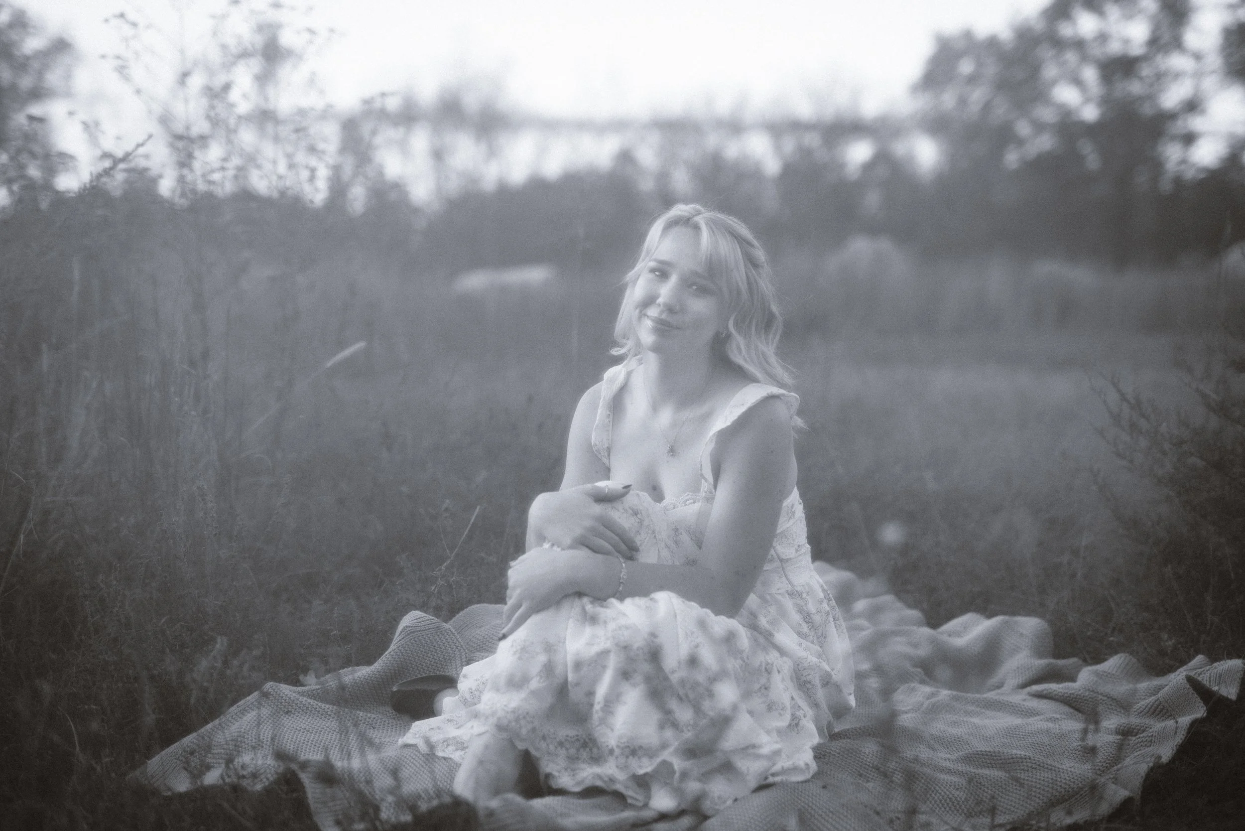 MCKENNA_SENIOR_PHOTOS_FELLOWS_LAKE (64).jpg