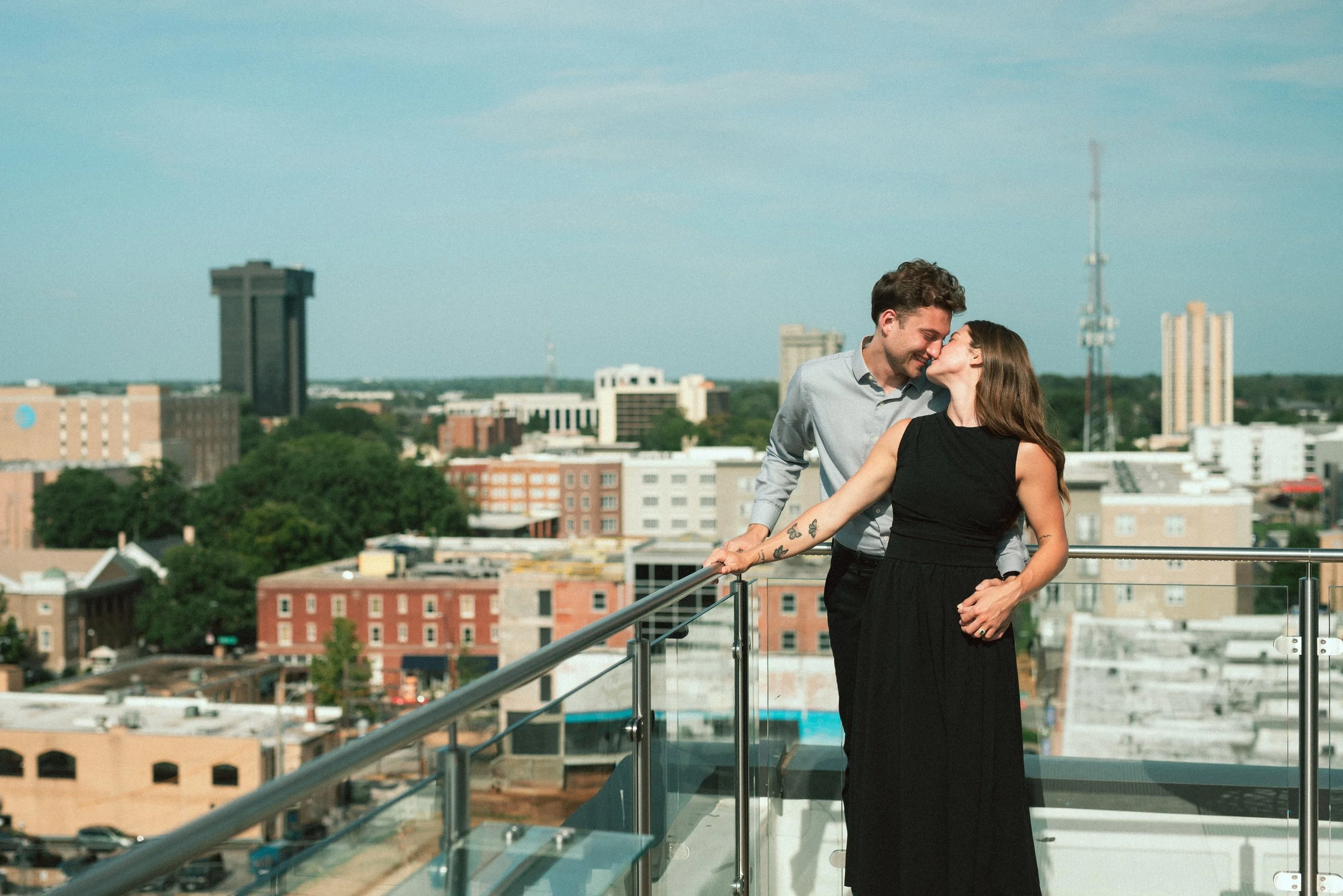 BAYLEE_JOHN_DOWNTOWN_SPRINGFIELD_ENGAGEMENT (5).jpg