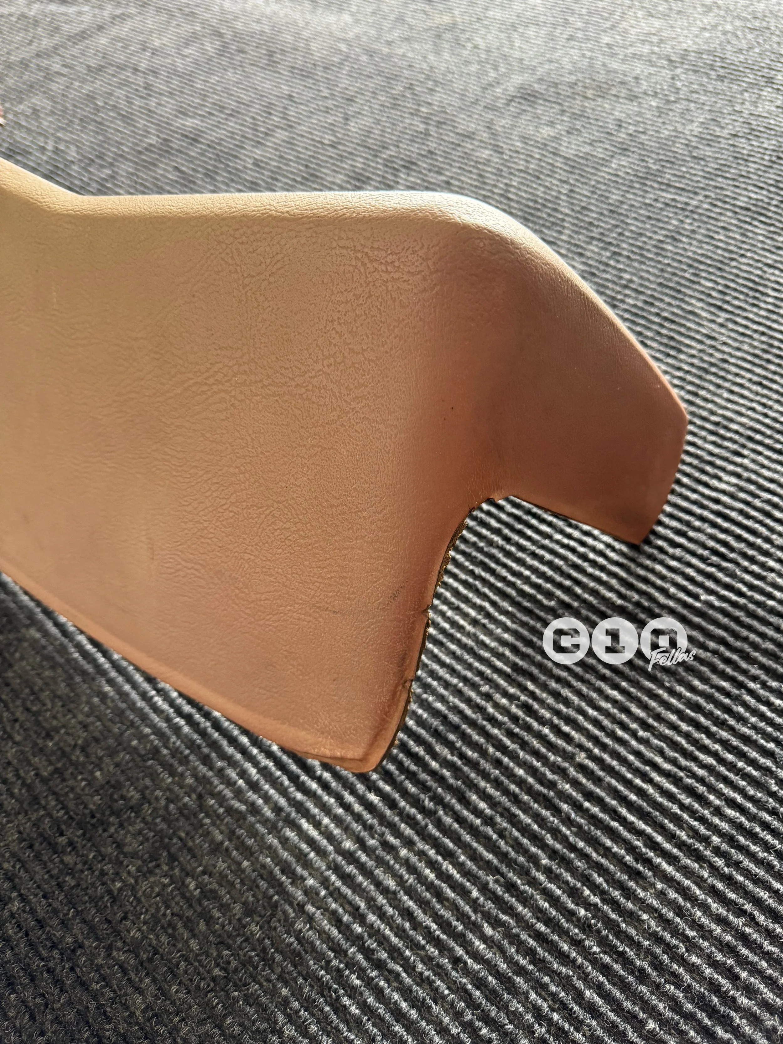C10-Fellas-Dash-Pad-73-78-4.jpg