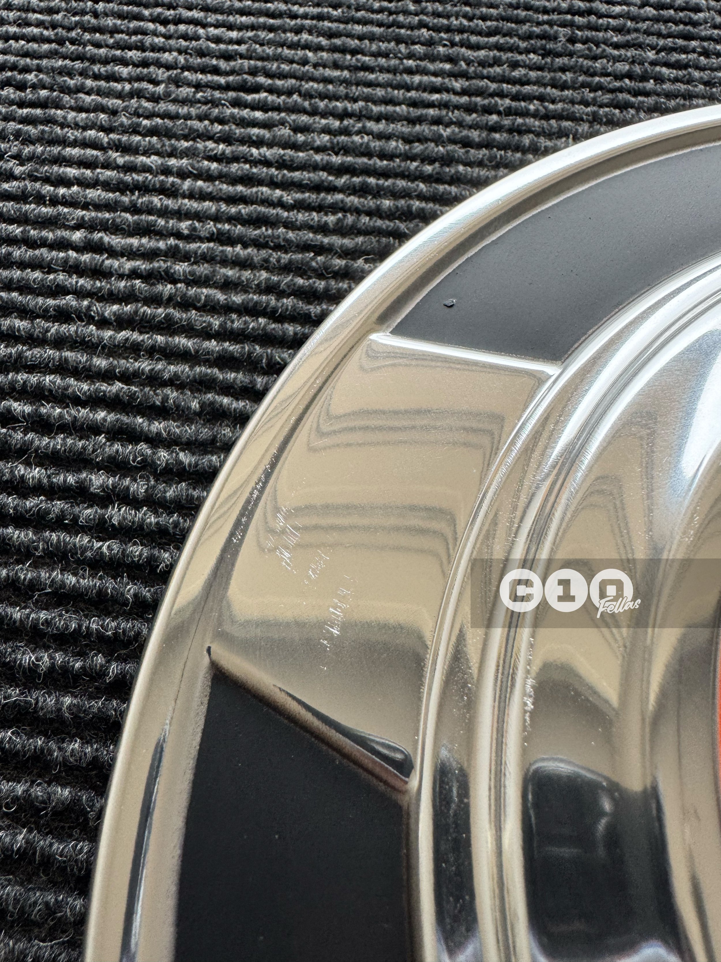 C10-Fellas-NOS-GMC-Hubcaps-E.jpg