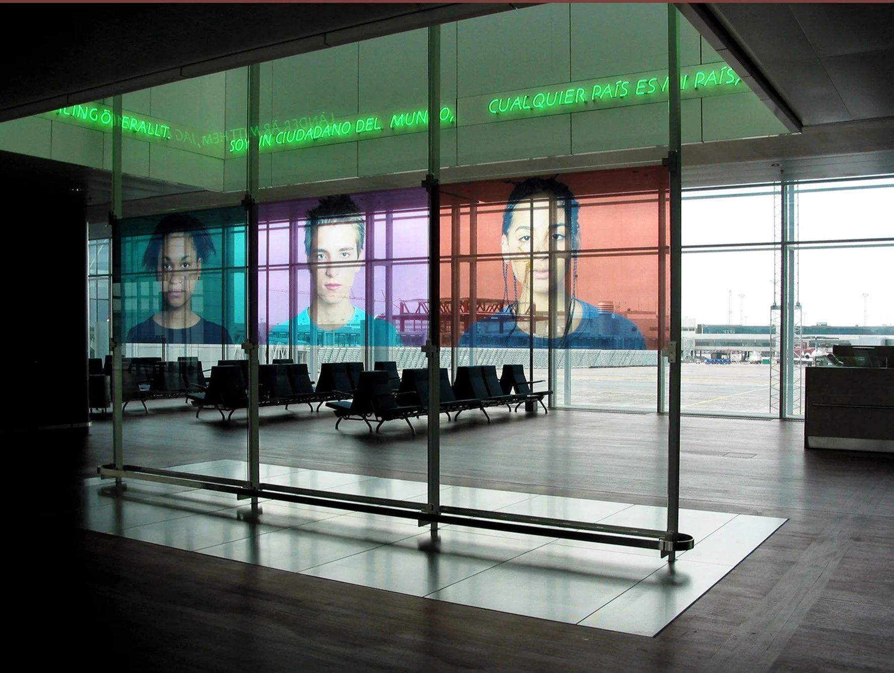 STOCKHOLM AIRPORT PIER F 2002