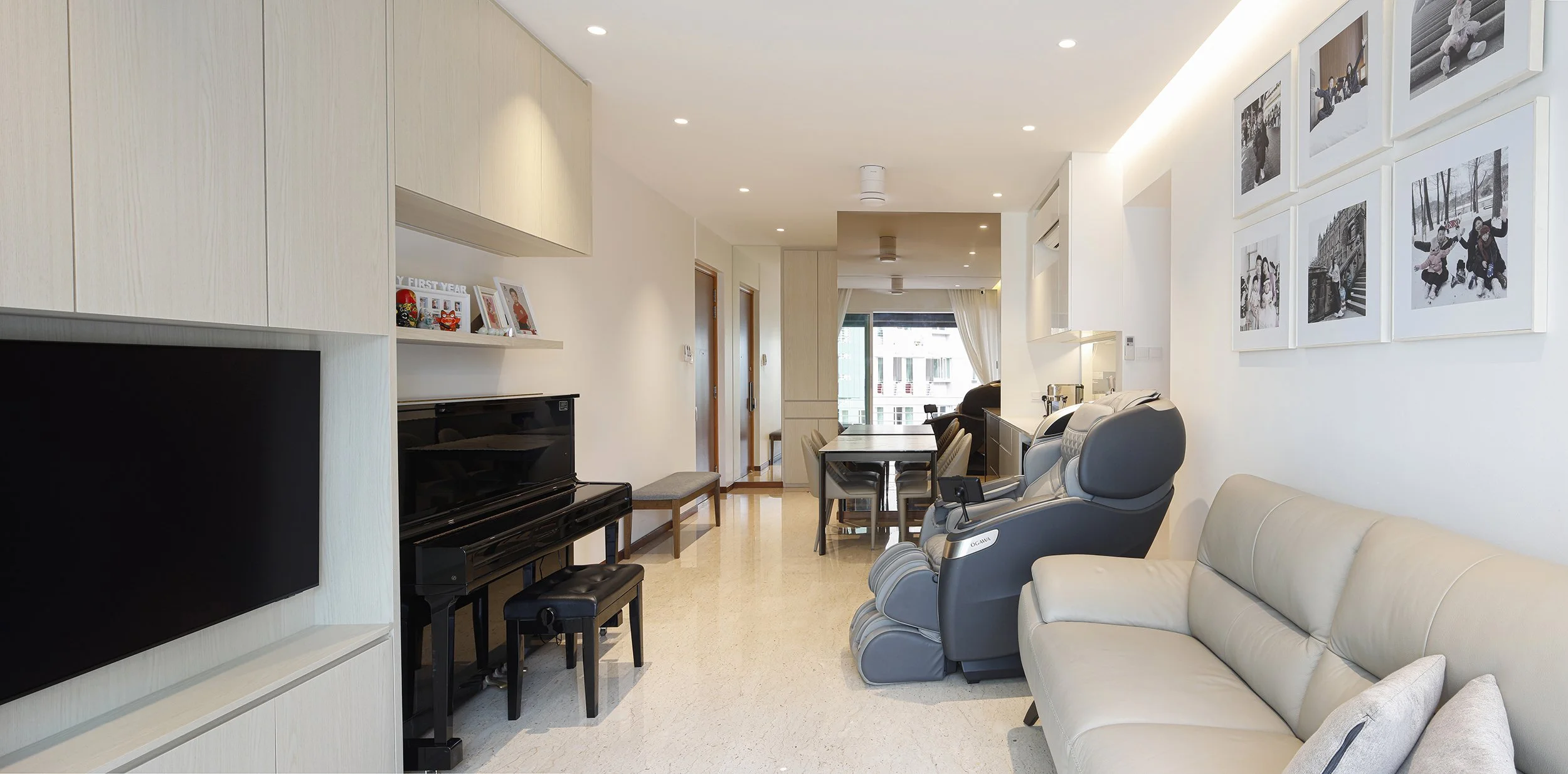 Luxury modern European living room at Sunglade Condo Singapore featuring refined detailing, bespoke carpentry, soft neutral palette and elegant spatial planning by Sketchworkdesignstyle