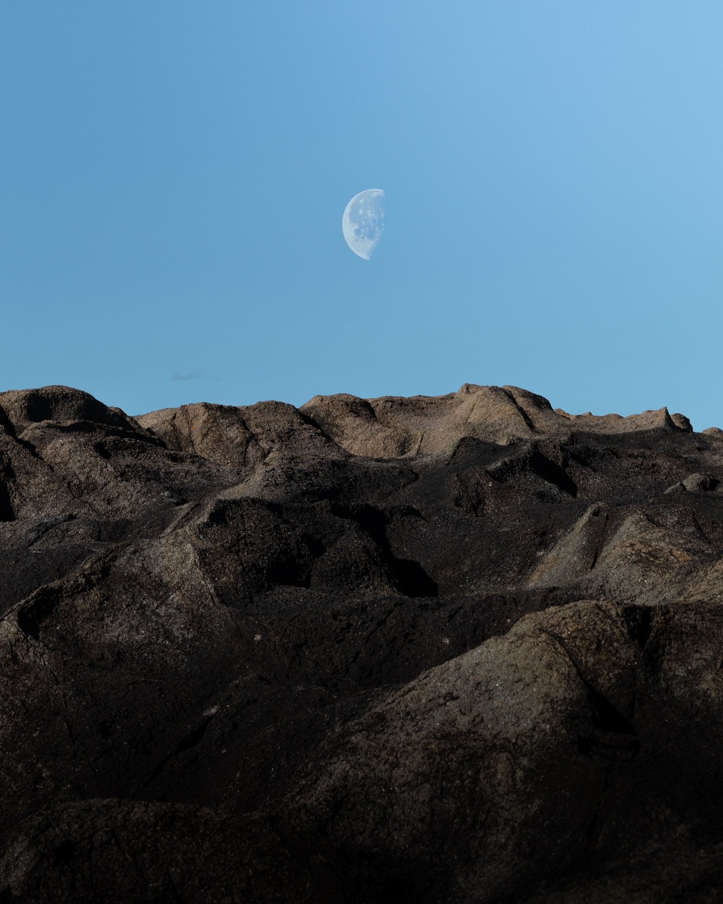 This one has that different planet vibe 🌖