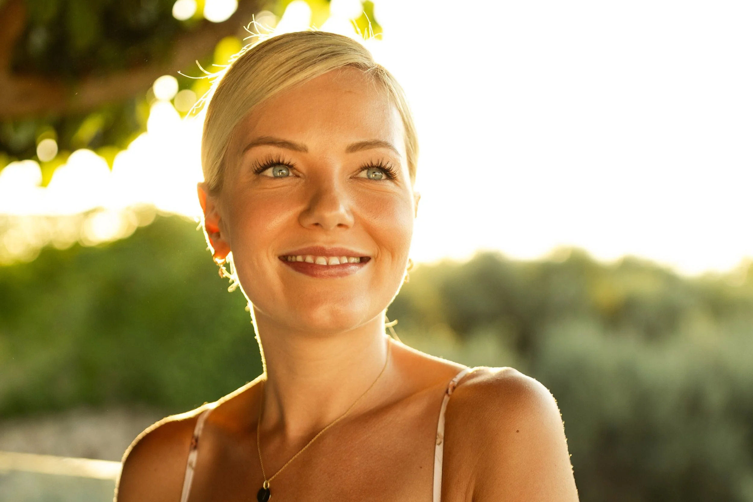 Sommerportrait einer Frau 