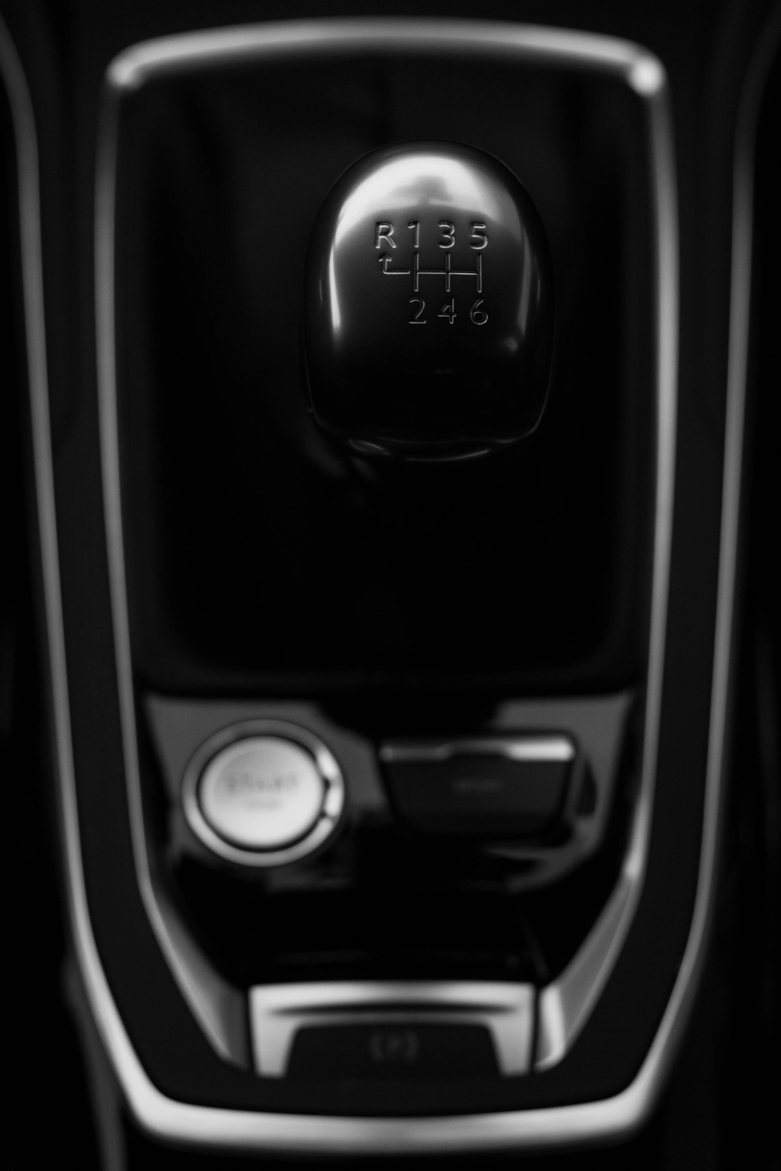 Peugeot 308 GTi gearshifter