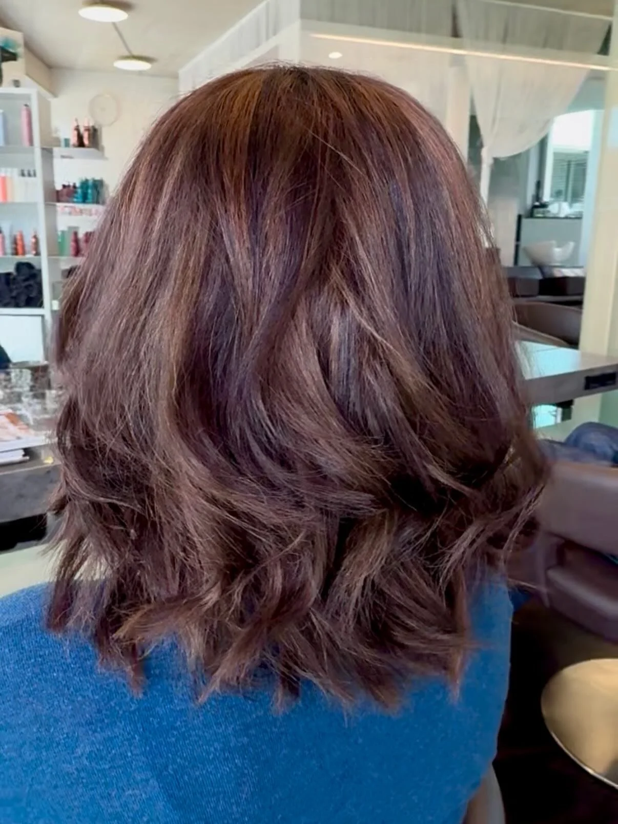 Danke f&uuml;r dein Vertrauen, freue mich schon auf ein Wiedersehen 🤗
#newhairlook #longbob #schneidewerkihrfris&ouml;r