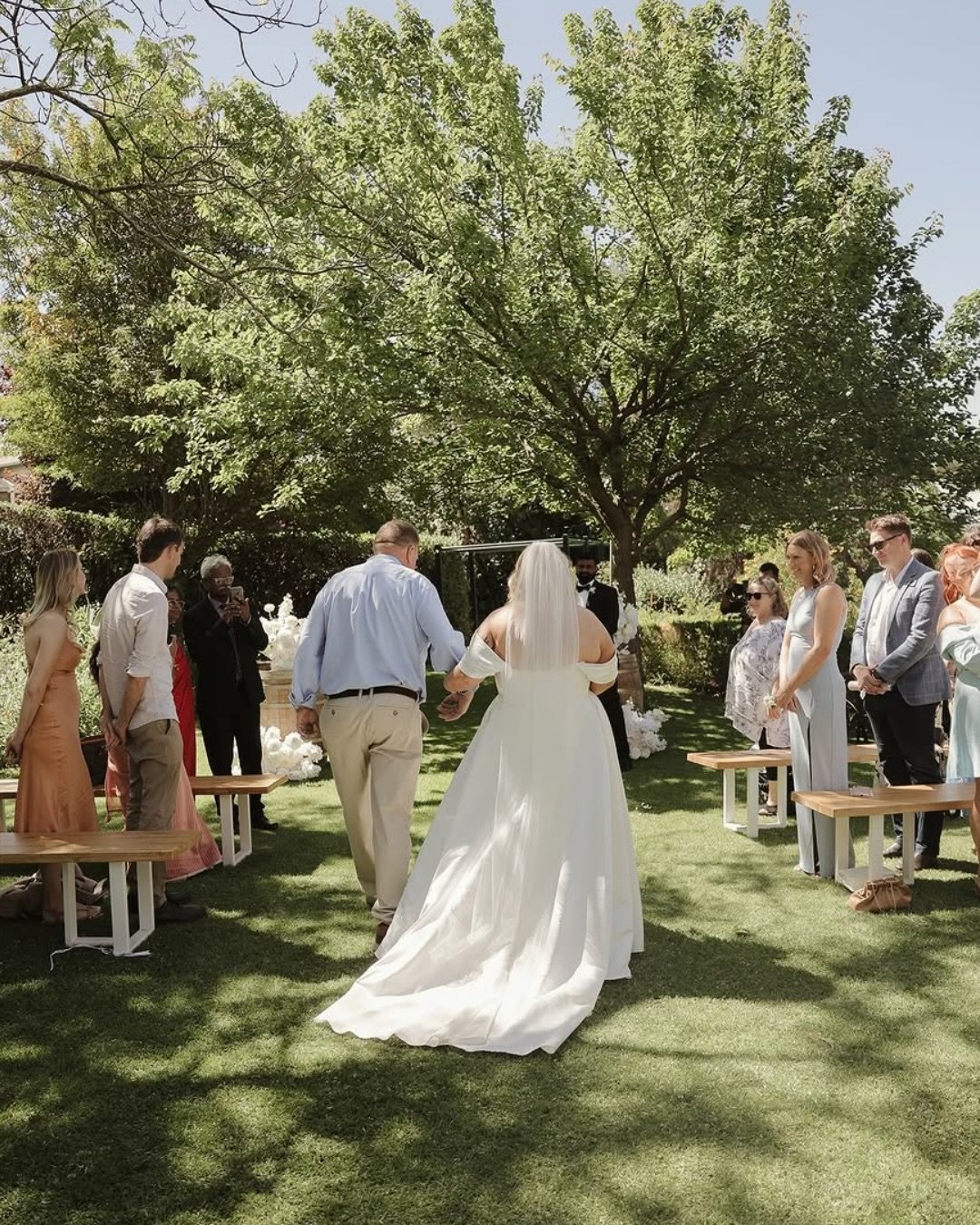 Chloe &amp; Danny at Marybank 🤍

Chloe and Danny&rsquo;s day was everything we adore about weddings at Marybank: warm, intimate, and thoughtfully their own. Every detail felt truly theirs, from the blooms to the music to the way the whole day moved 