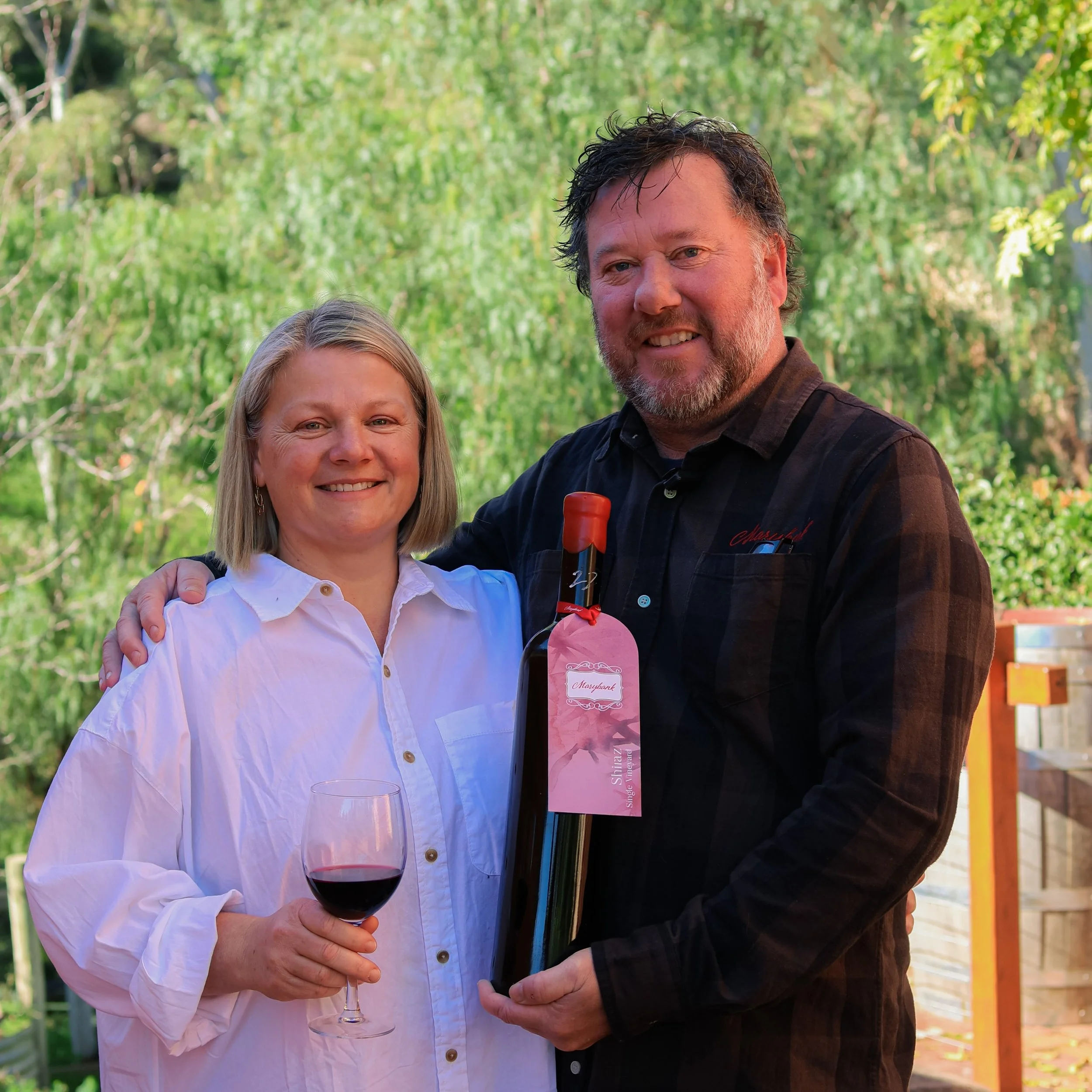 Meet the faces behind Marybank Estate. 🌿

Hi, we&rsquo;re Billy &amp; Brie.

Brie is the sixth generation to call Marybank Estate home, and together we&rsquo;re the custodians of this very special place.

Our days are spent&hellip;
- growing flowers