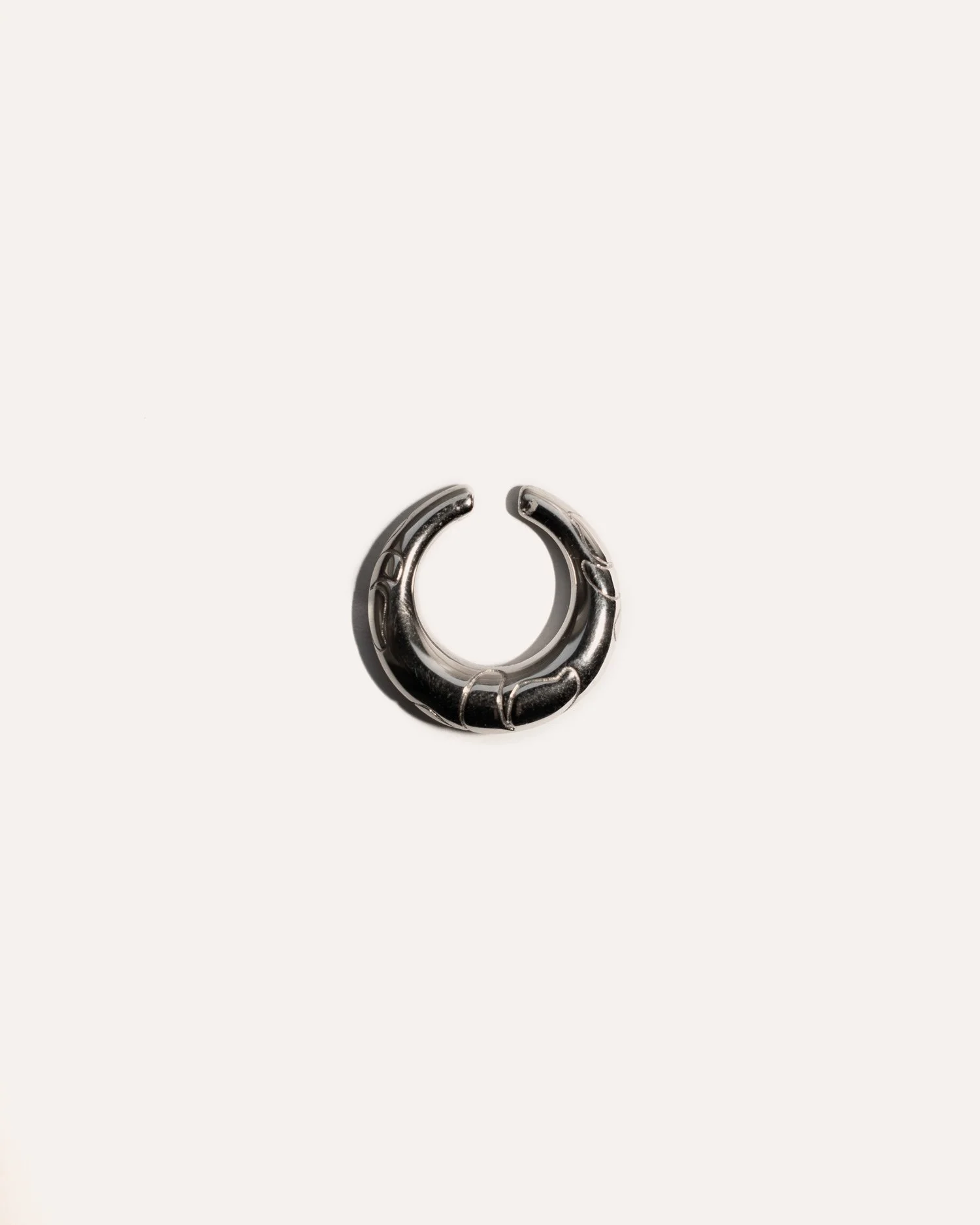 WARD EAR CUFF