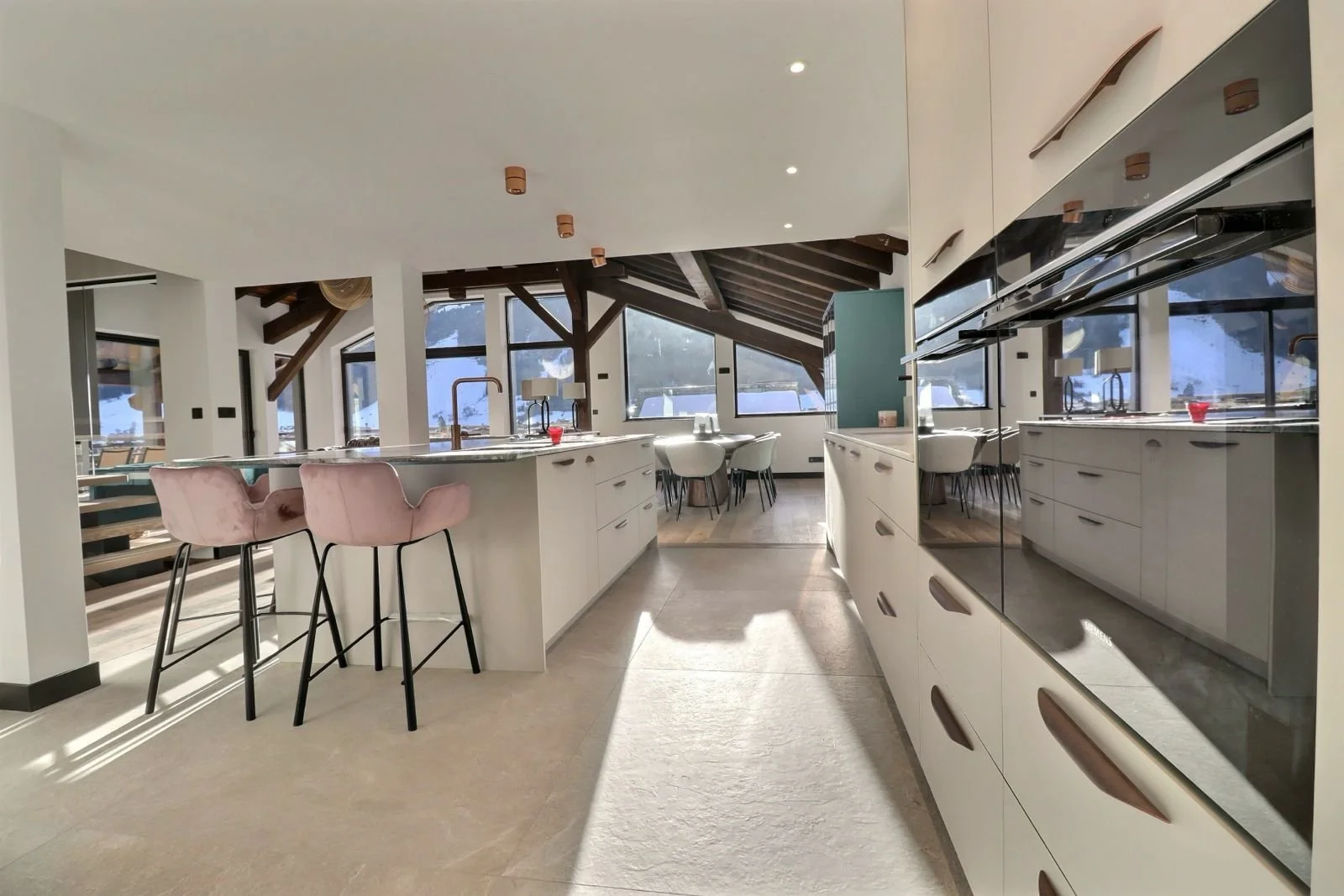 2025-12-15 14.37.36.jpg