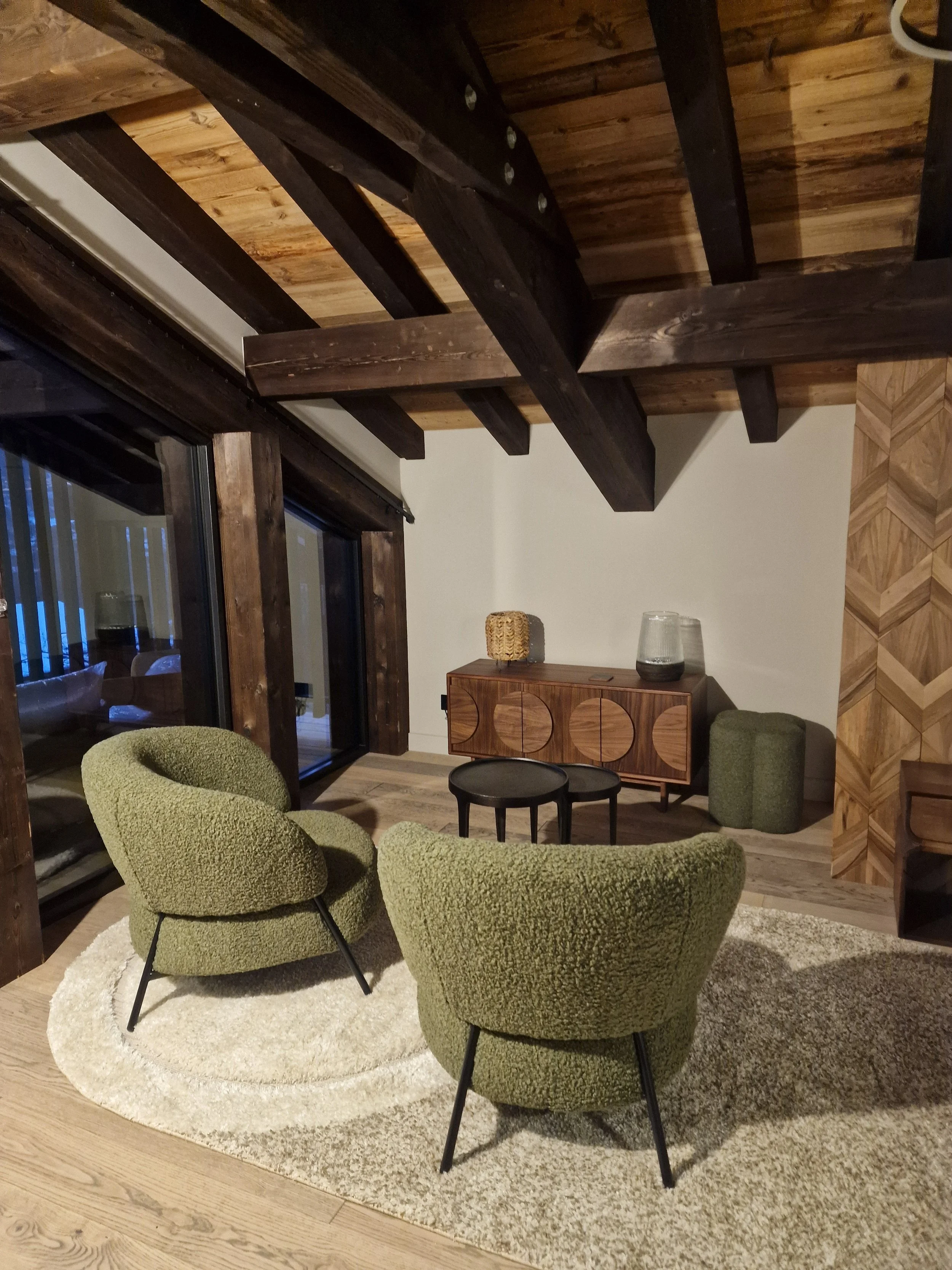 2025-12-03 17.08.25.jpg