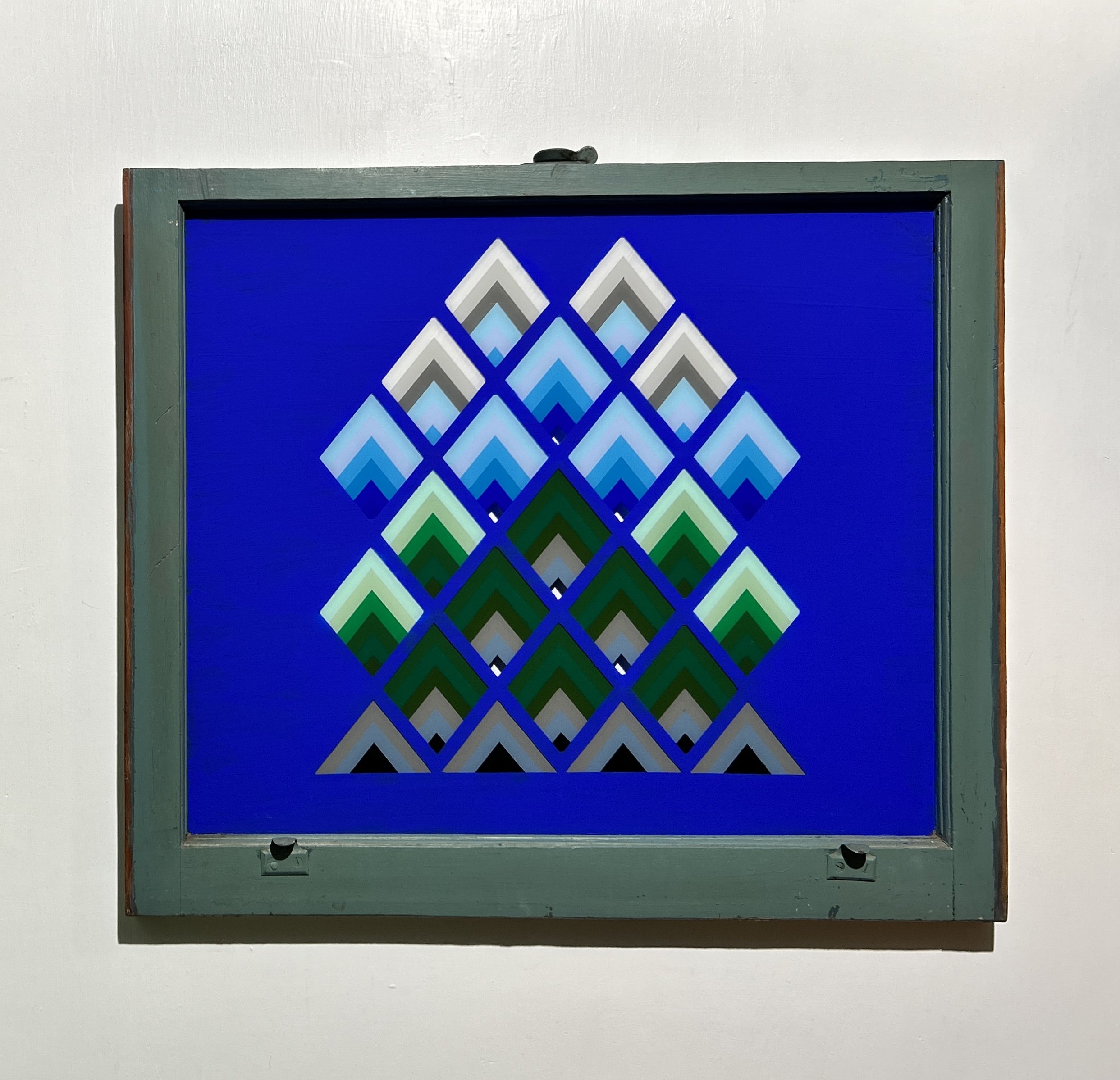 Massif (26"x30")  
  2026