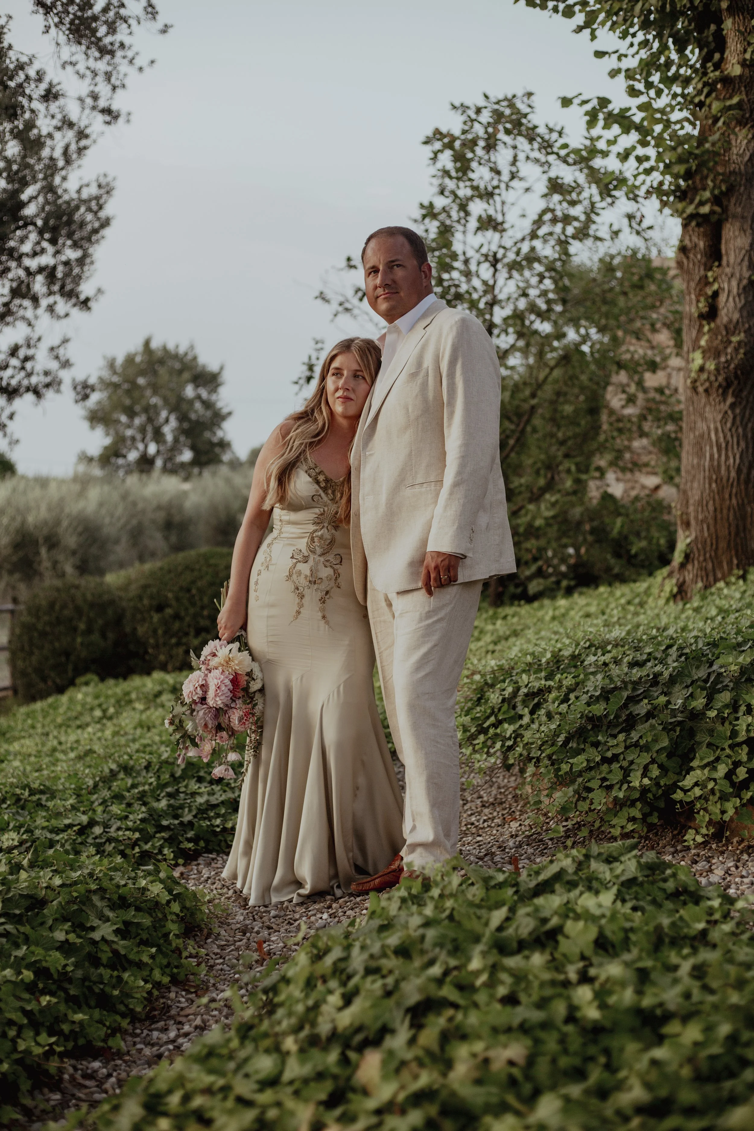 Kaitlyn and Field_06.JPG