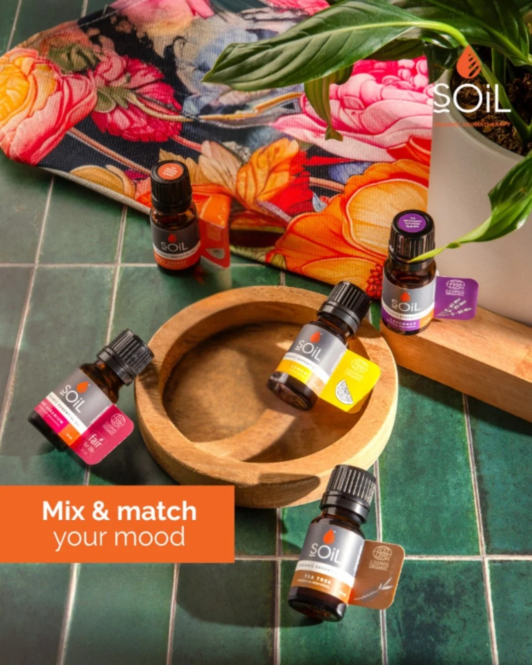 Build your own aromatic adventure with our essential oil collection

Mix and match zesty citrus, woody notes, and florals to suit your mood. From calming a busy mind to find your focus during morning yoga, our certified organic oils are the perfect a