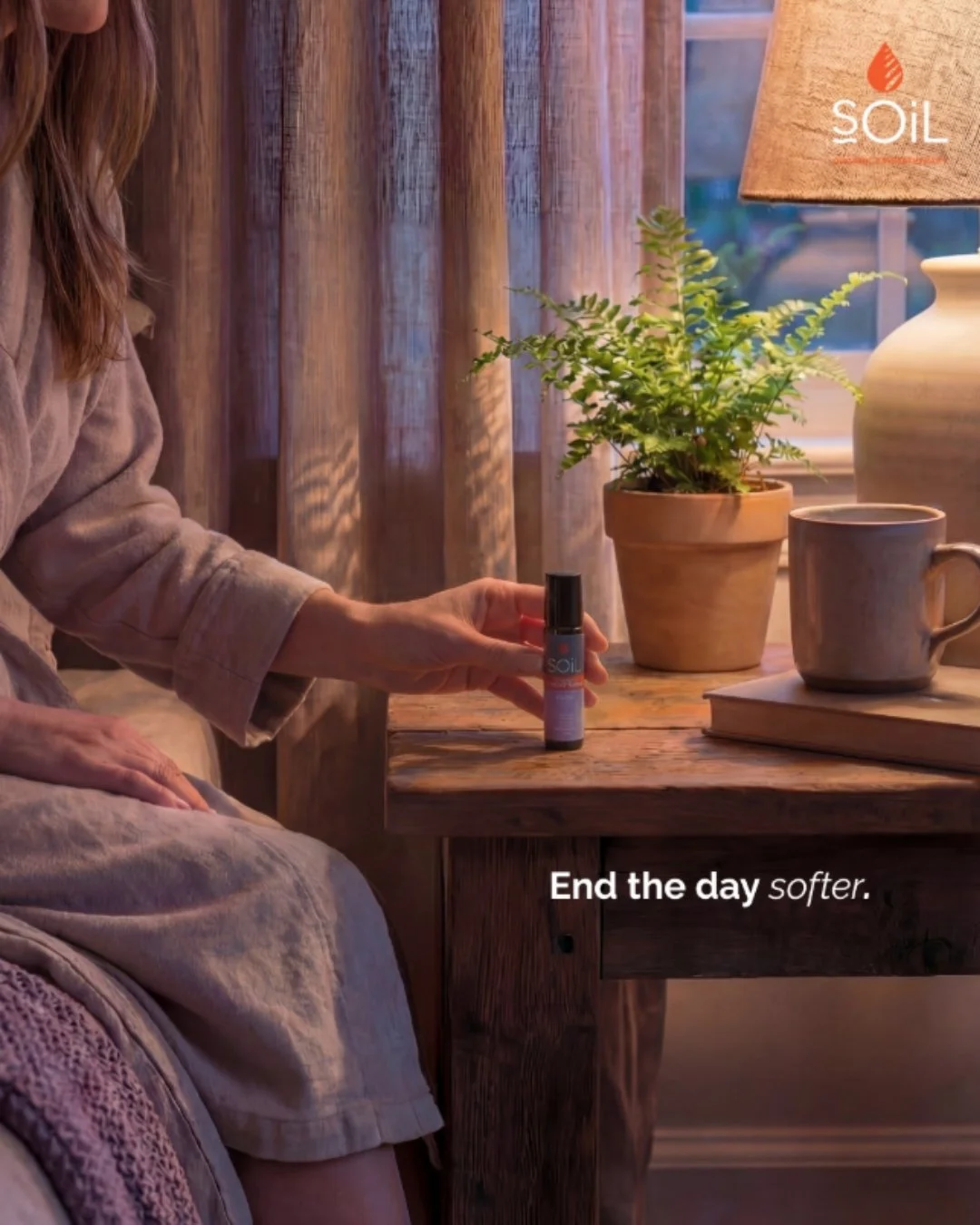 There is something powerful about a bedtime ritual you can do in under a minute. Keep our Sleep Remedy Roller at the bedside and let the habit stick.

#aromatherapy #wellbeing #plantbased #SelfCare #organic #NaturalRemedies #aromatherapyproducts #cru