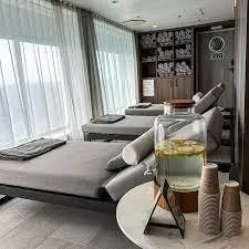  全景酒廊和酒吧 