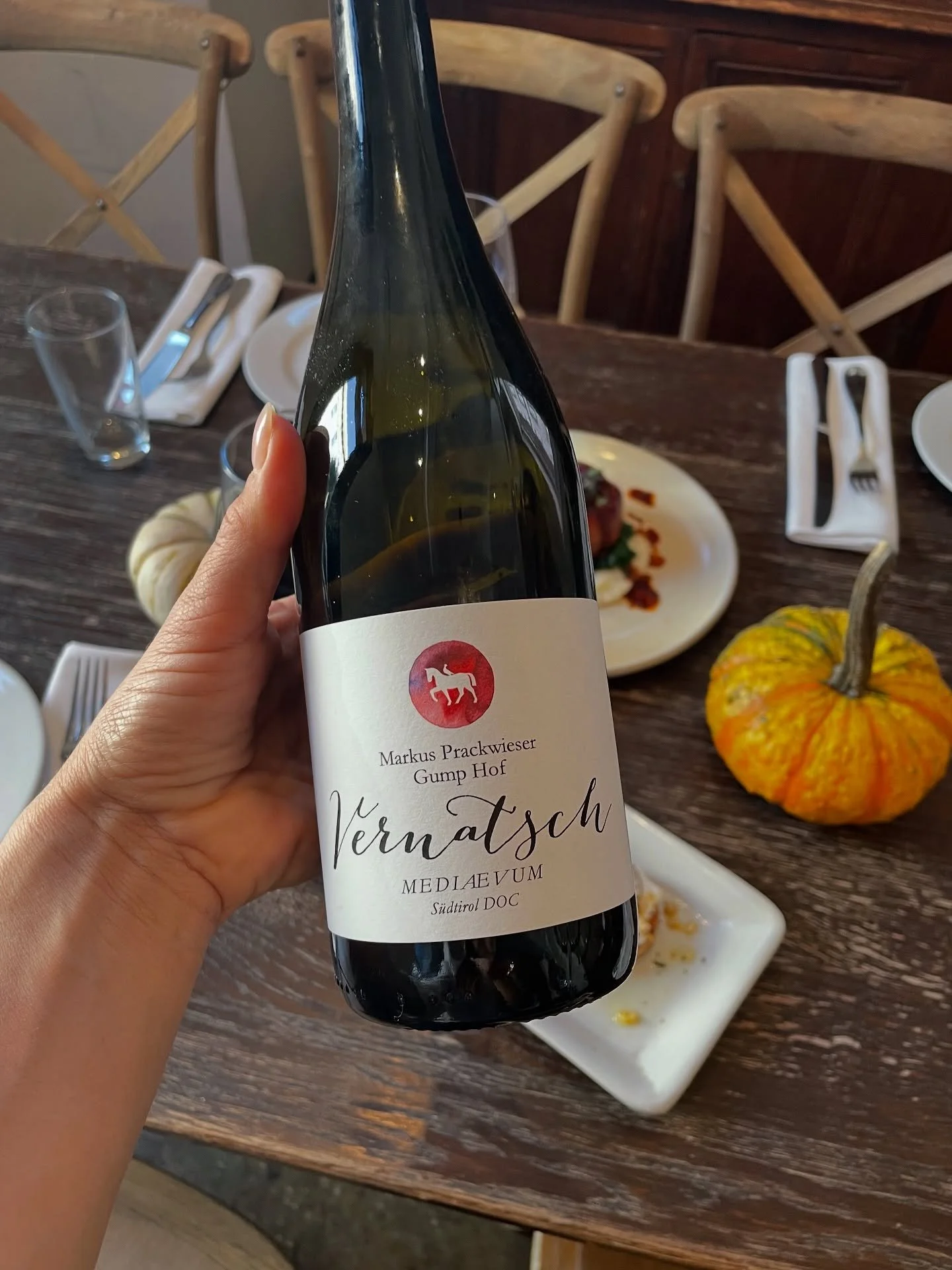 Gettin’ ready for the weekend! 🍷🍸🍝