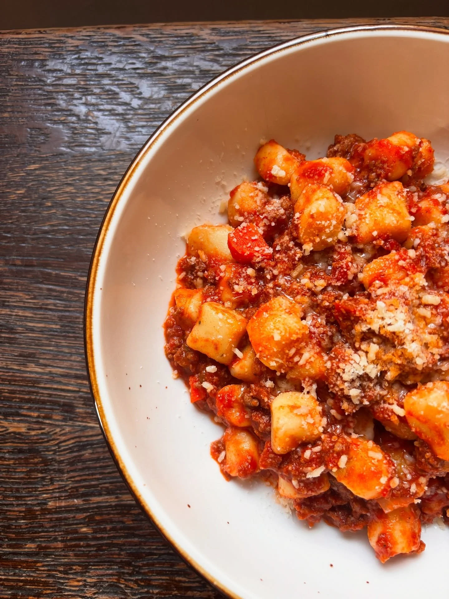 Starting the year off with the right spirit (and a bowl of warm pasta!) Take a seat, we&rsquo;ll take care of all the rest. Reservations are open! ✨🍷

#sfrestaurants #sfeater #sfeastbay #bayarea #bayareaeats #italianfood