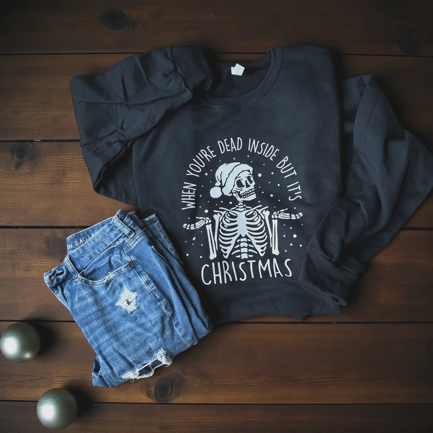 🖤 One Left Alert! 🖤
&ldquo;When you&rsquo;re dead inside but it&rsquo;s Christmas&rdquo; &mdash; because even the grinchy souls deserve some holiday cheer 😂🎄
Snag the last one in our Sale Room before it&rsquo;s gone for good!

#ChristmasCrew #Hol