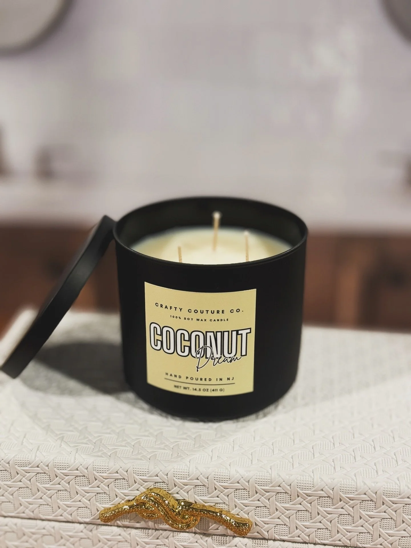 ✨ Coconut Dream ✨
Bring the scent of a tropical escape right into your home. Our Coconut Dream candle is hand-poured with 100% soy wax for a clean, long-lasting burn and a cozy, luxurious vibe.

🥥 Creamy coconut goodness
🕯️ Clean burning soy wax
📍