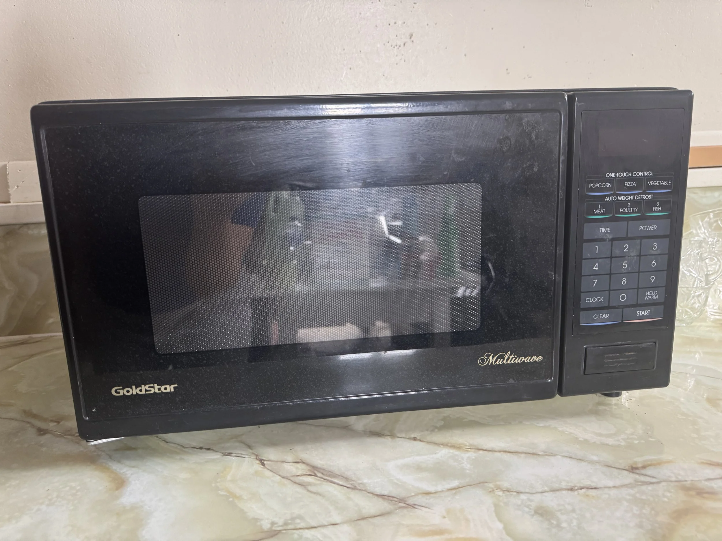 GoldStar Microwave Oven
