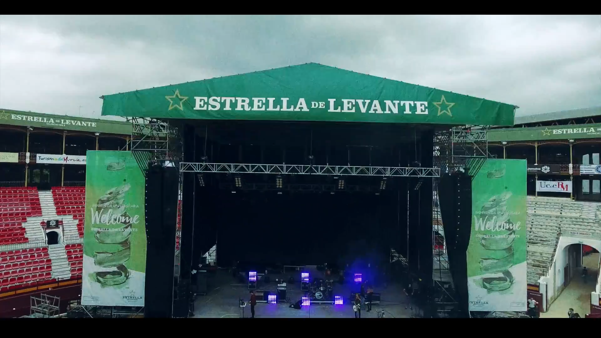 videoplayback.00_00_12_17.Imagen fija002.png