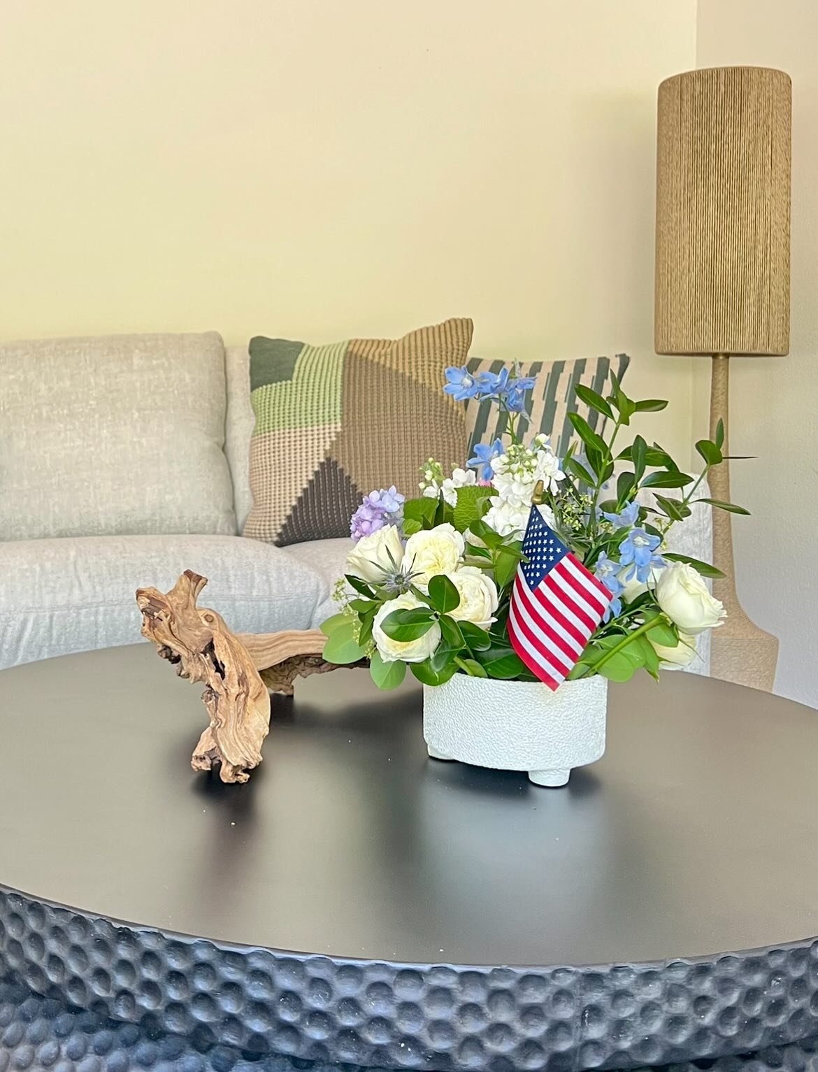 Last-minute install just in time for our client to enjoy their beautiful home this 4th of July.