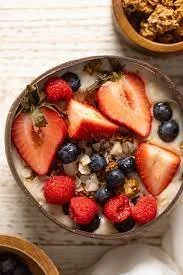Fruit and Oats Breakfast Bowl