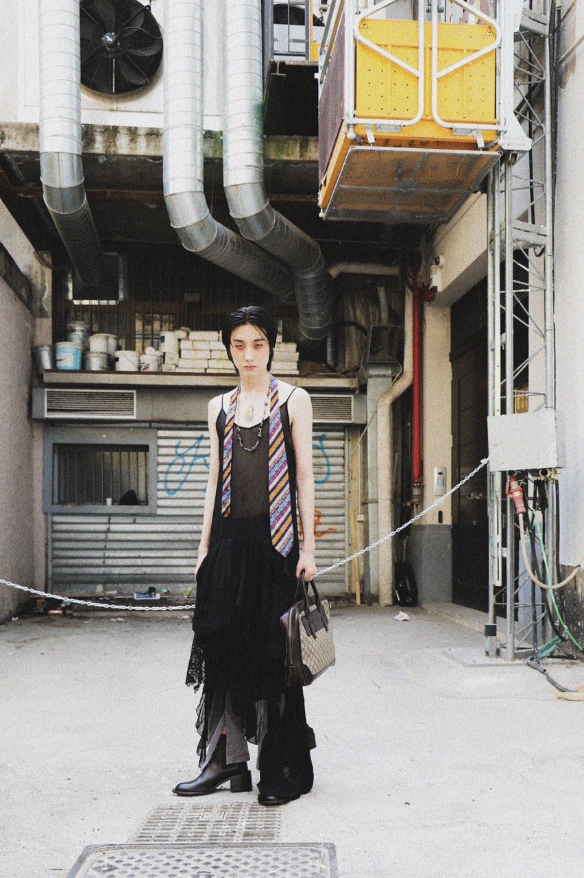 33 MAGAZINE
