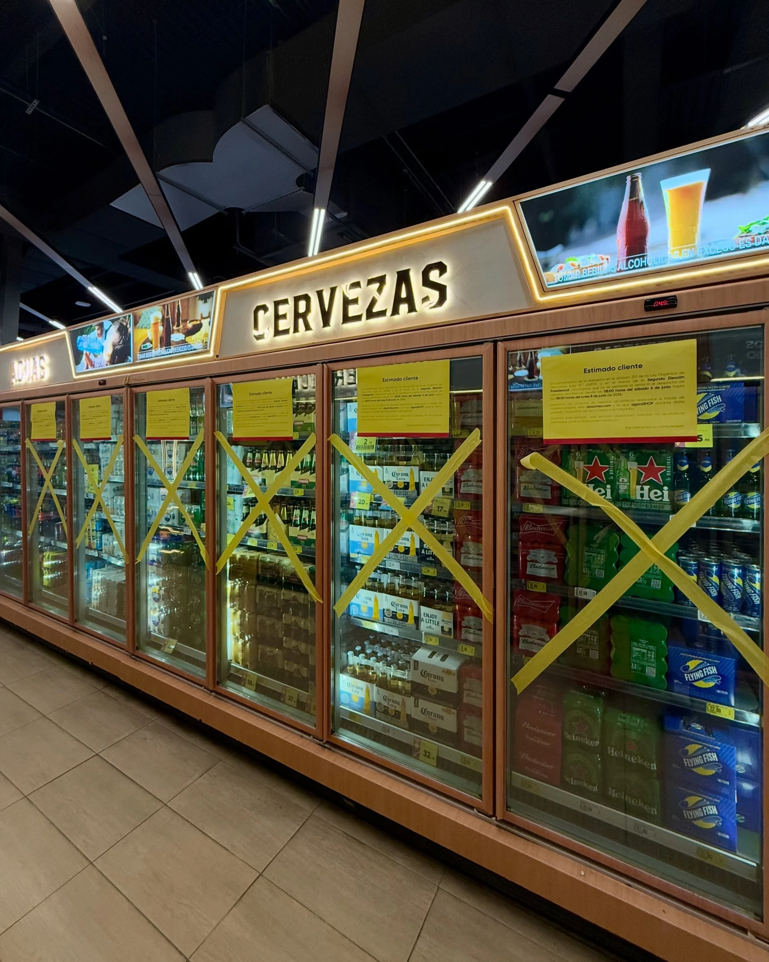 I didn&rsquo;t vote for this 😭

What do I do here?

#eleccionesper&uacute; #limaper&uacute; #leyseca #cervezaperuana #beertravel