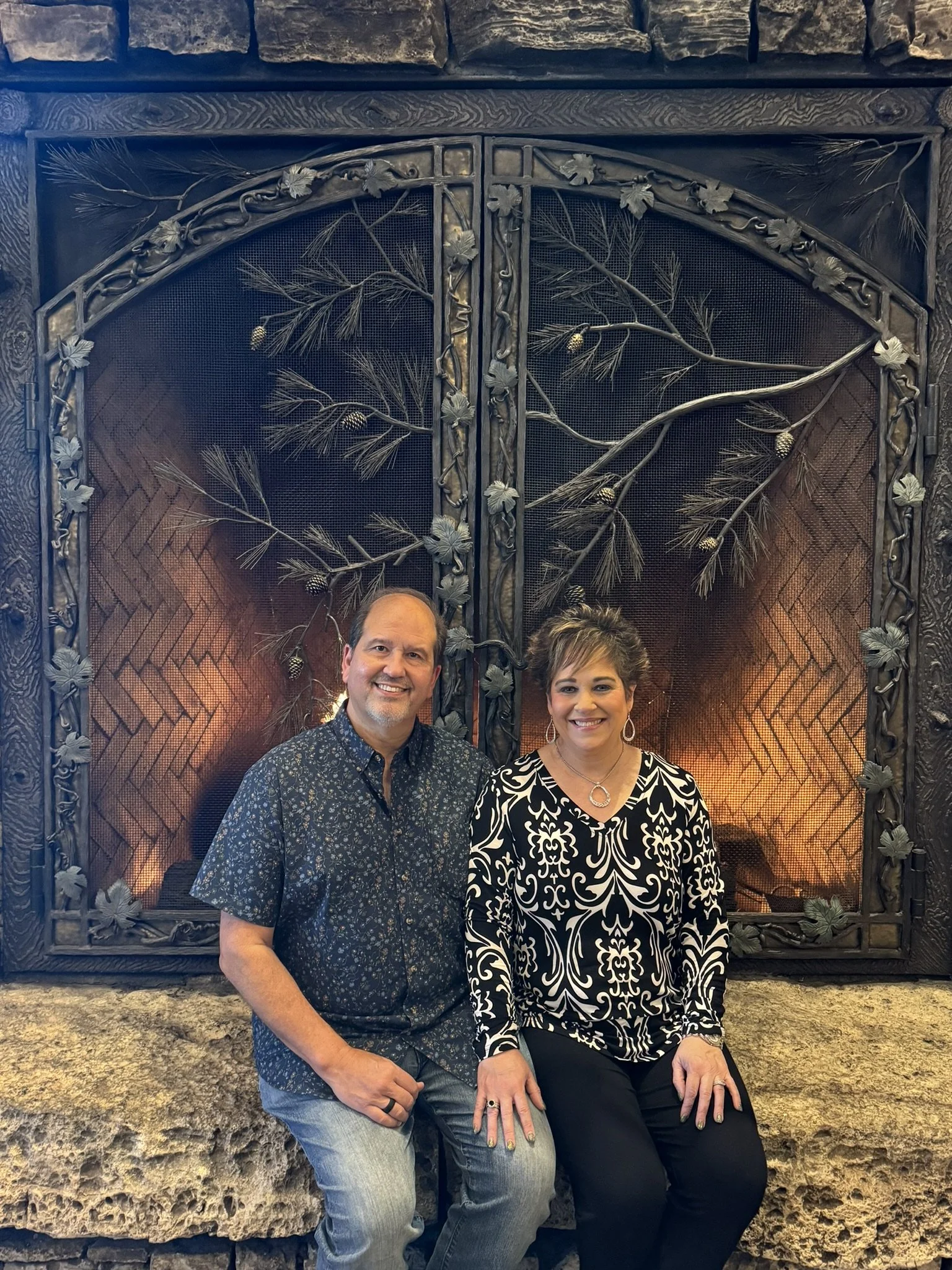 J&M KEETER CENTER 11-24 FIREPLACE.JPEG