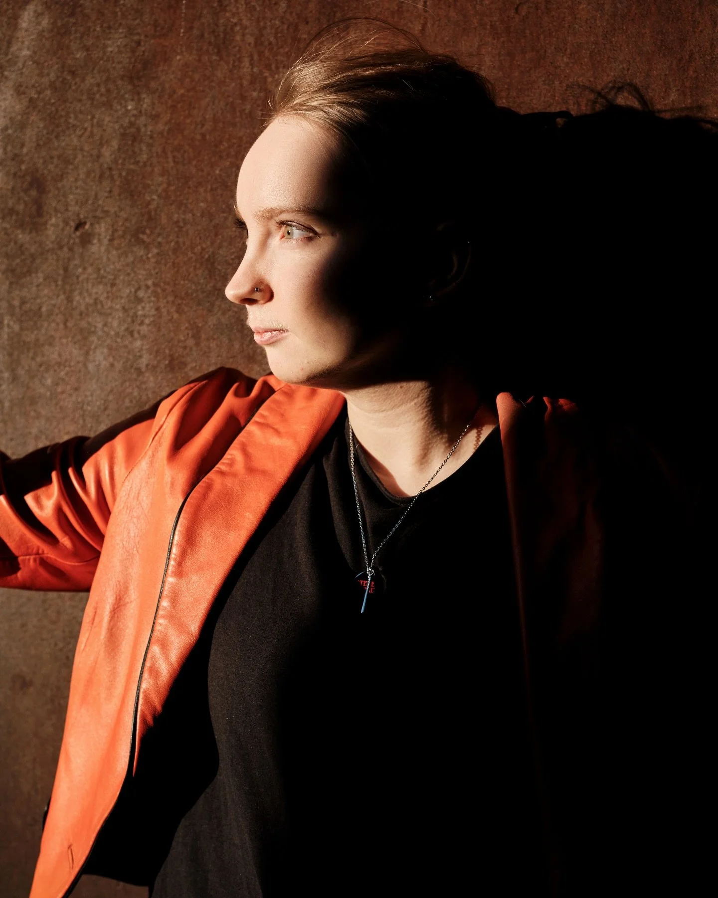 Feel the sun ☀️ | Portrait mit der lieben @anja_kleiner_keks 📸
#portrait #fotograf #m&uuml;nchen #m&uuml;nchenfotograf