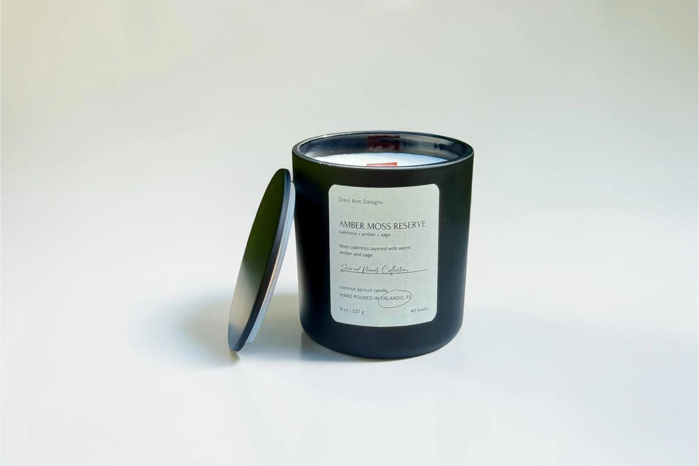 Amber Moss Reserve Candle, 8 oz