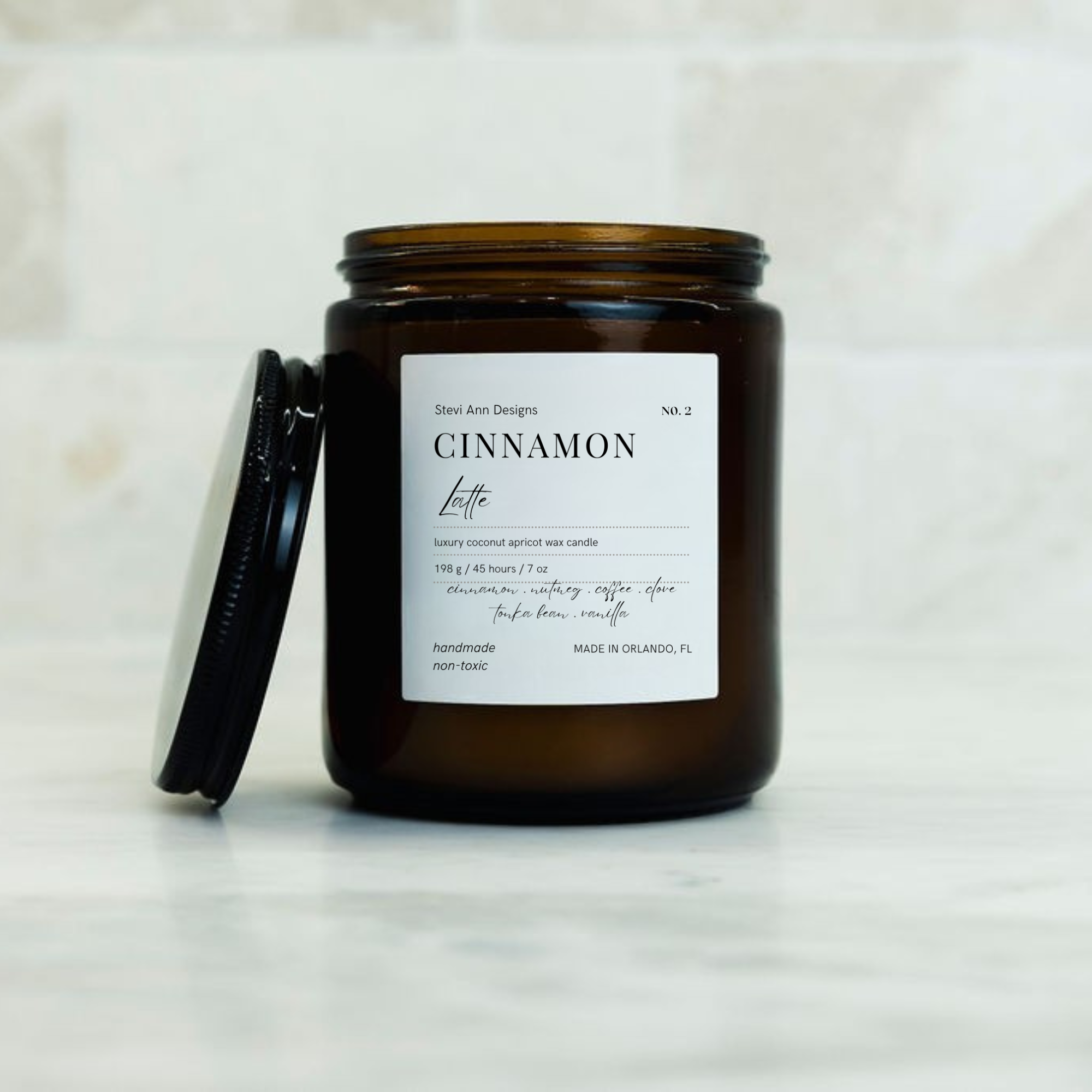Cinnamon Latte Coco Apricot Candle, 7 oz