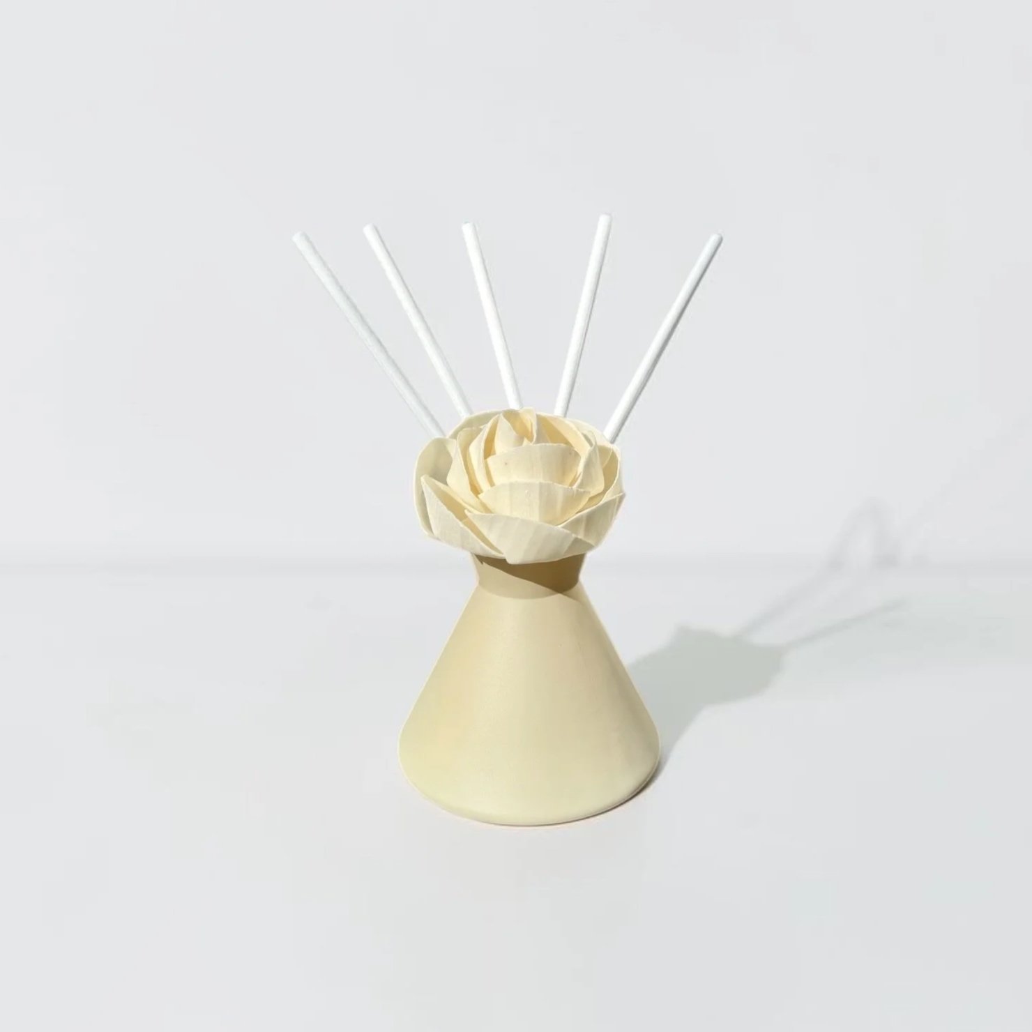 Lavender Tide Flower Reed Diffuser, 6 fl oz