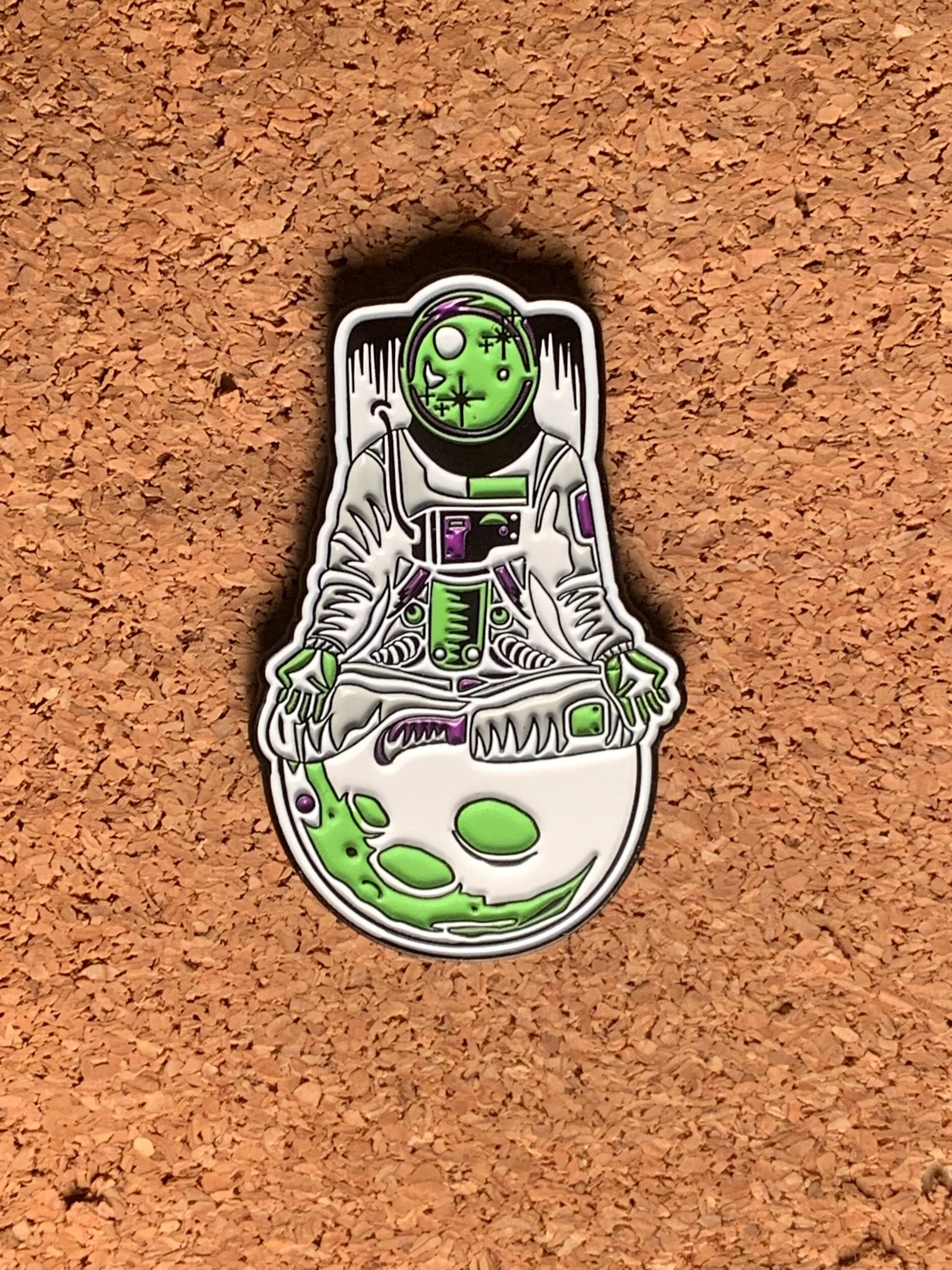 E81969B3-AED8-4F09-B584-7751B50A39C8