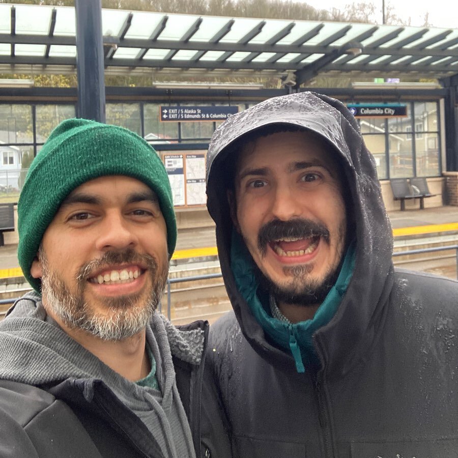 @jimmyjamescanales has LANDED 🛬 &amp; what a perfect day for Texas 🌵to come to Seattle 🌧️ 😊 

Installation starts &hellip; NOW!

:I&rsquo;ve been 👀 a lot of Top Chef 🥴:

Opening April 14th!!! Stay tuned 📺