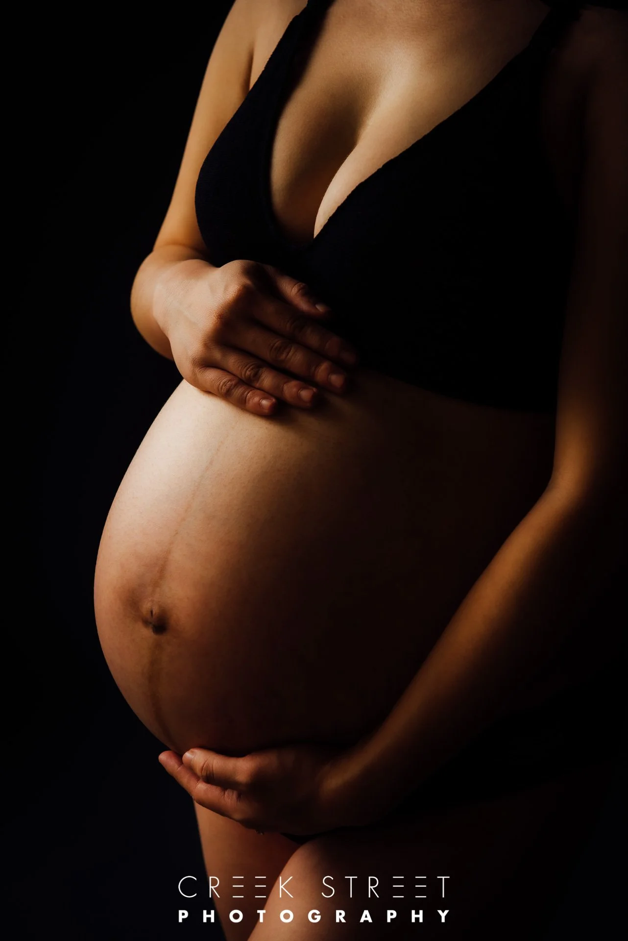 maternity belly portrait.jpg