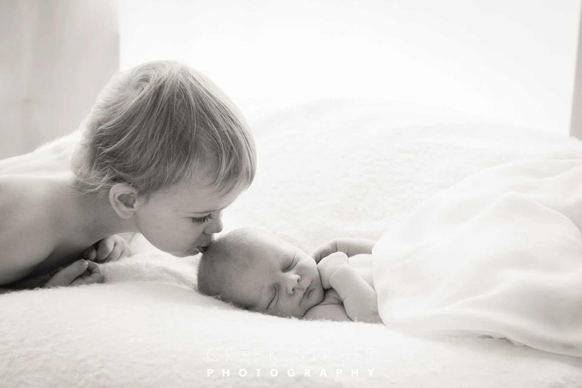 newborntoddlershoot.jpg