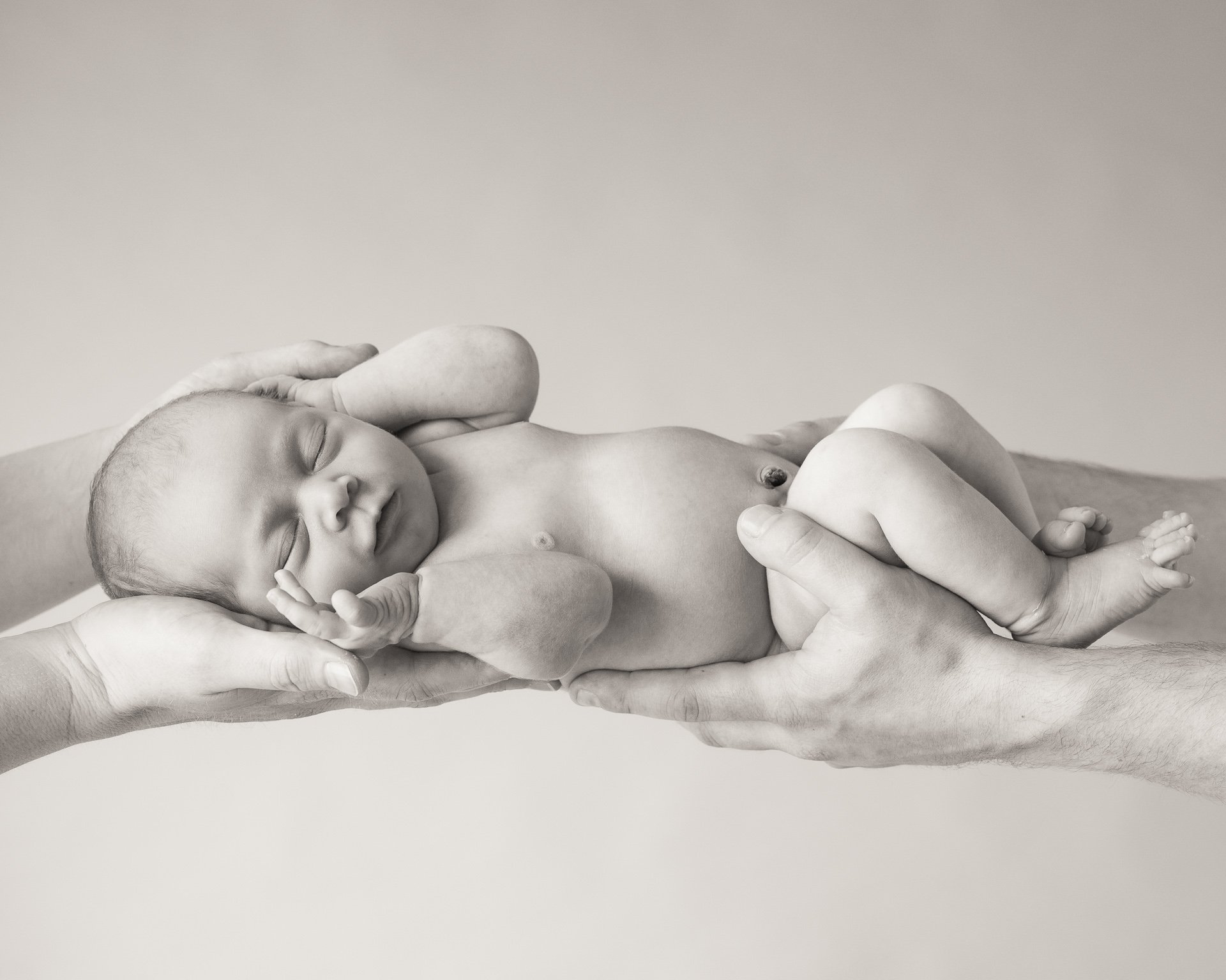 8 days old - bliss 🥰

...

#newbornphotographysydney #northernbeachesnewbornphotography #newbornphotographerssydney #newbornphotographersnorthernbeaches #naturalnewbornphotgraphy #studionewbornphotoshoot #newbornbabyphotos