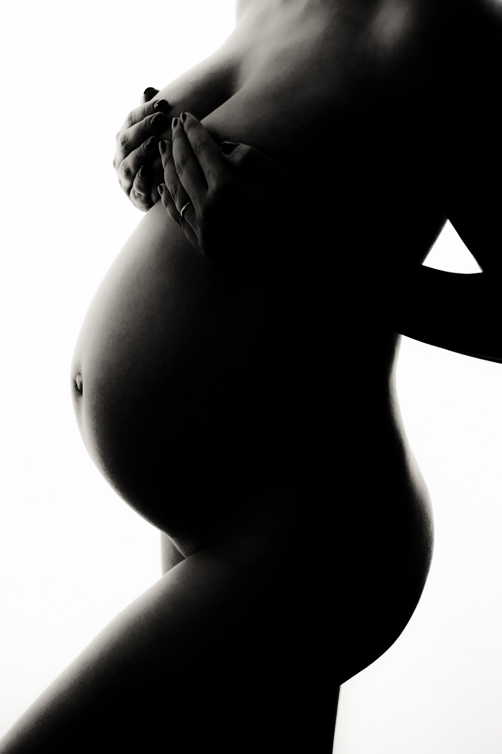 Baternity photography of belly close-up 