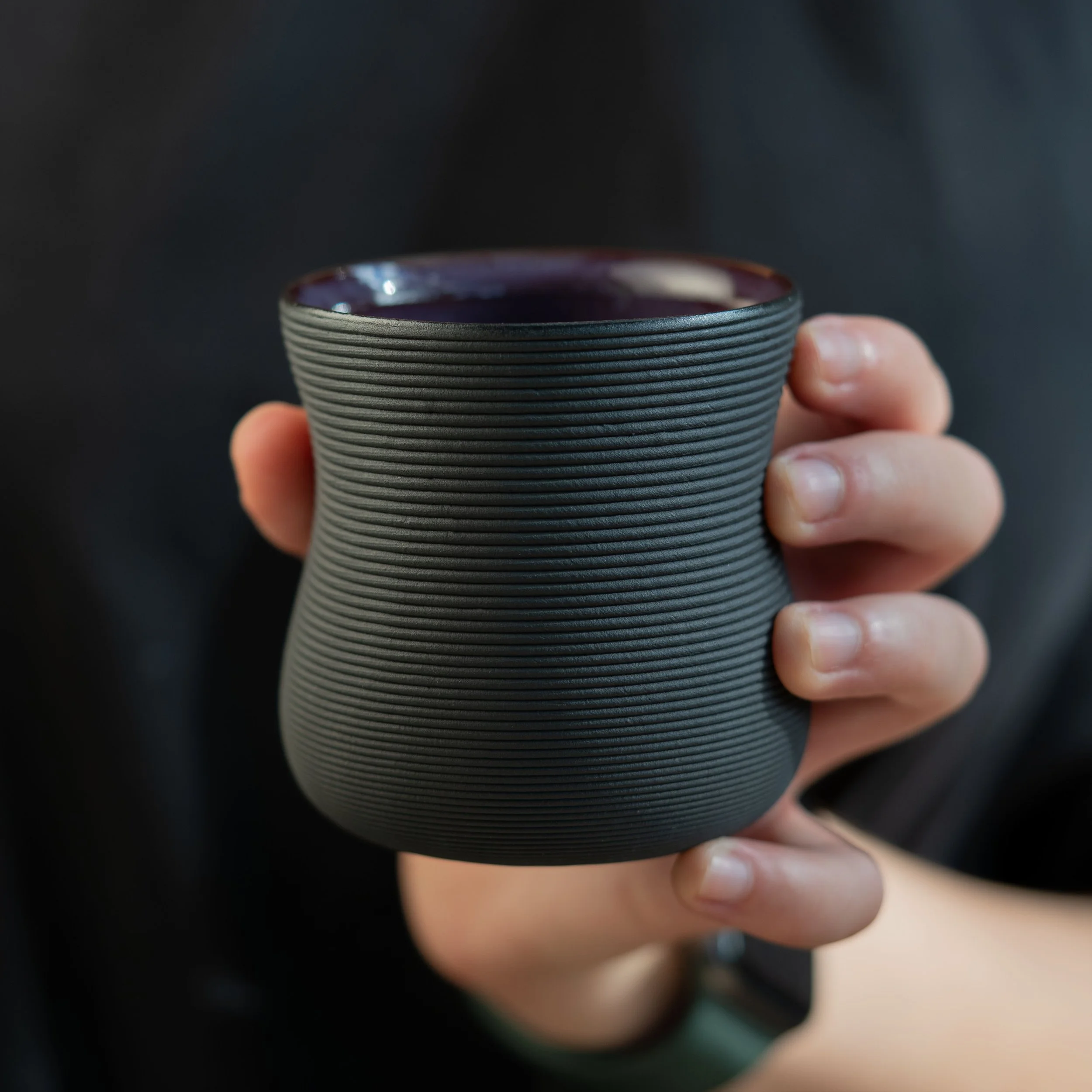 Contour Cup in Purple Iris