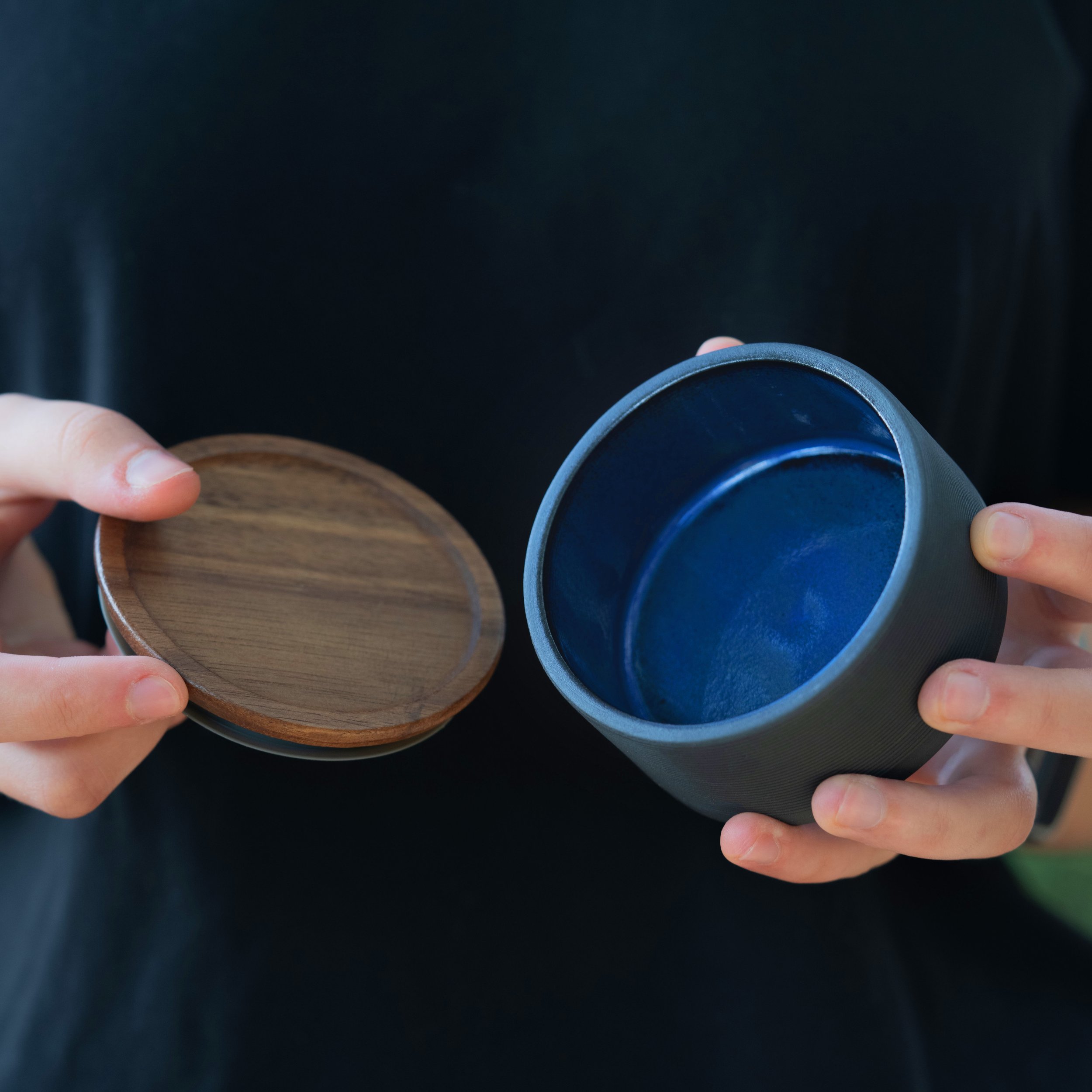 CR010 - Ceramic Jar in Koke Blue