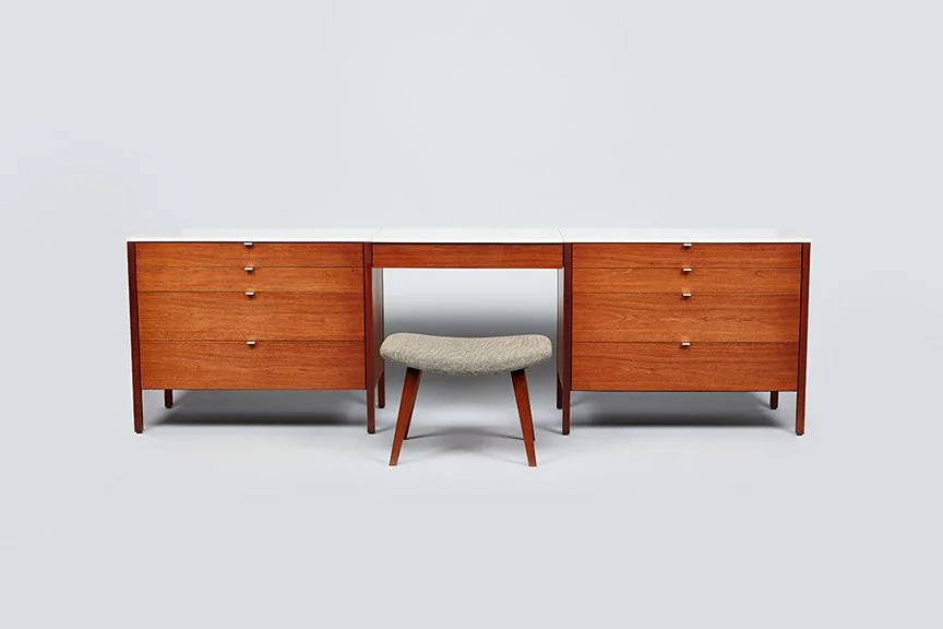 Florence Knoll, Dresser / Vanity Set (4)