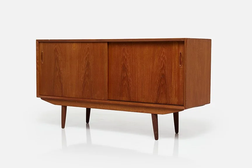 Poul Hundevad, Sideboard